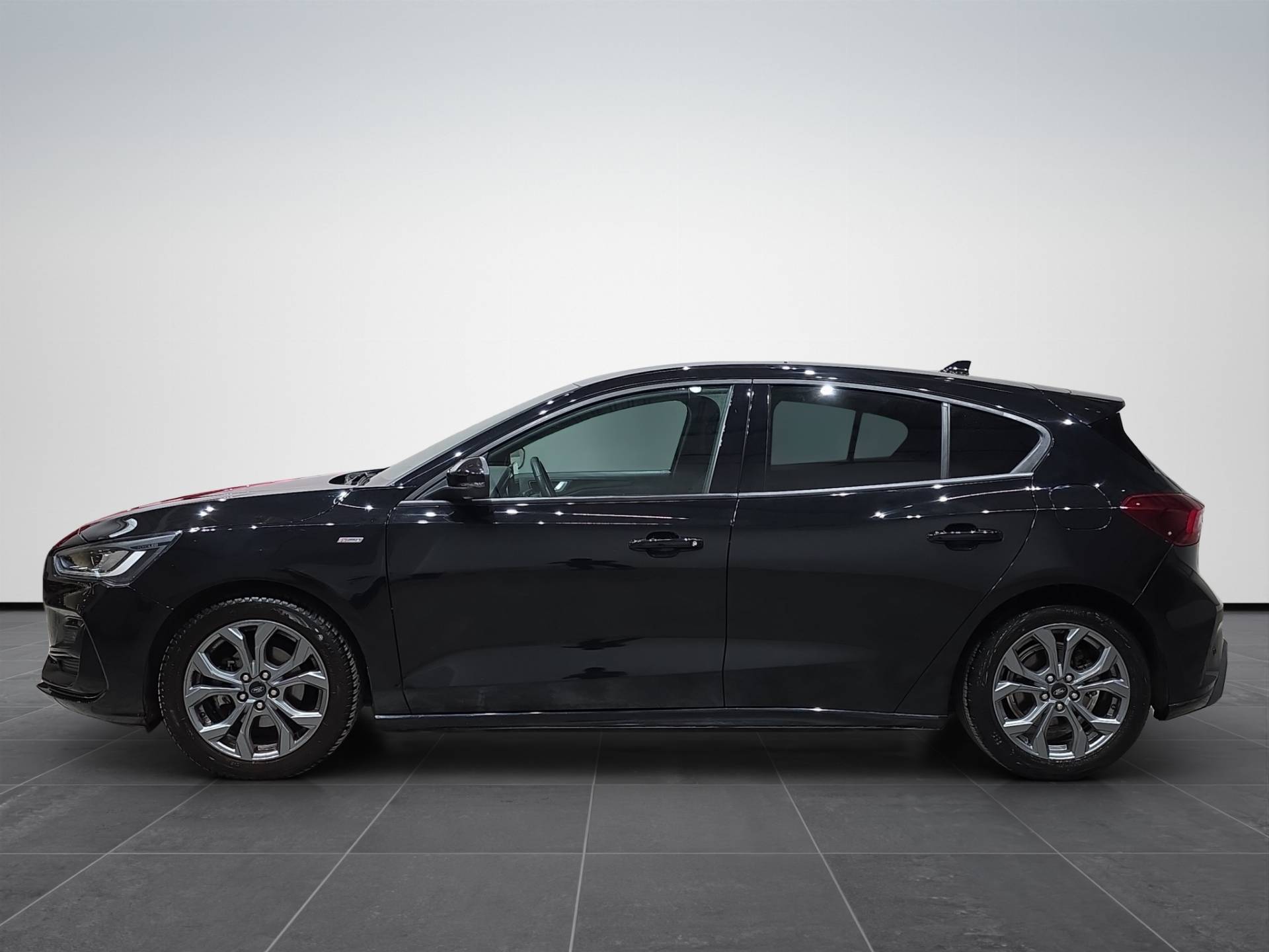 FORD Focus Focus 1.0 ecoboost hybrid ST-Line 125cv usata in pronta consegna - Brandini