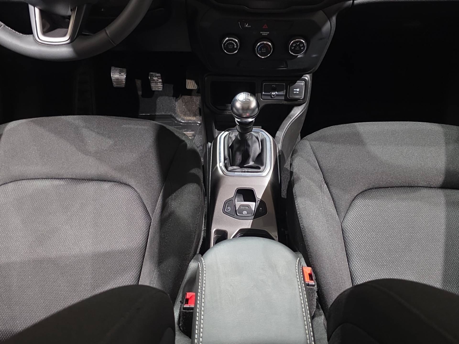 JEEP Renegade Renegade 1.6 mjt Longitude 2wd 130cv usata in pronta consegna - Brandini