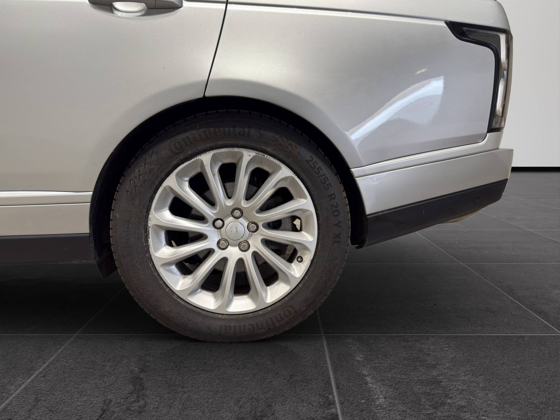 LAND ROVER Range Rover Vogue Range 3.0 sdV6 Vogue auto my19 usata in pronta consegna - Brandini