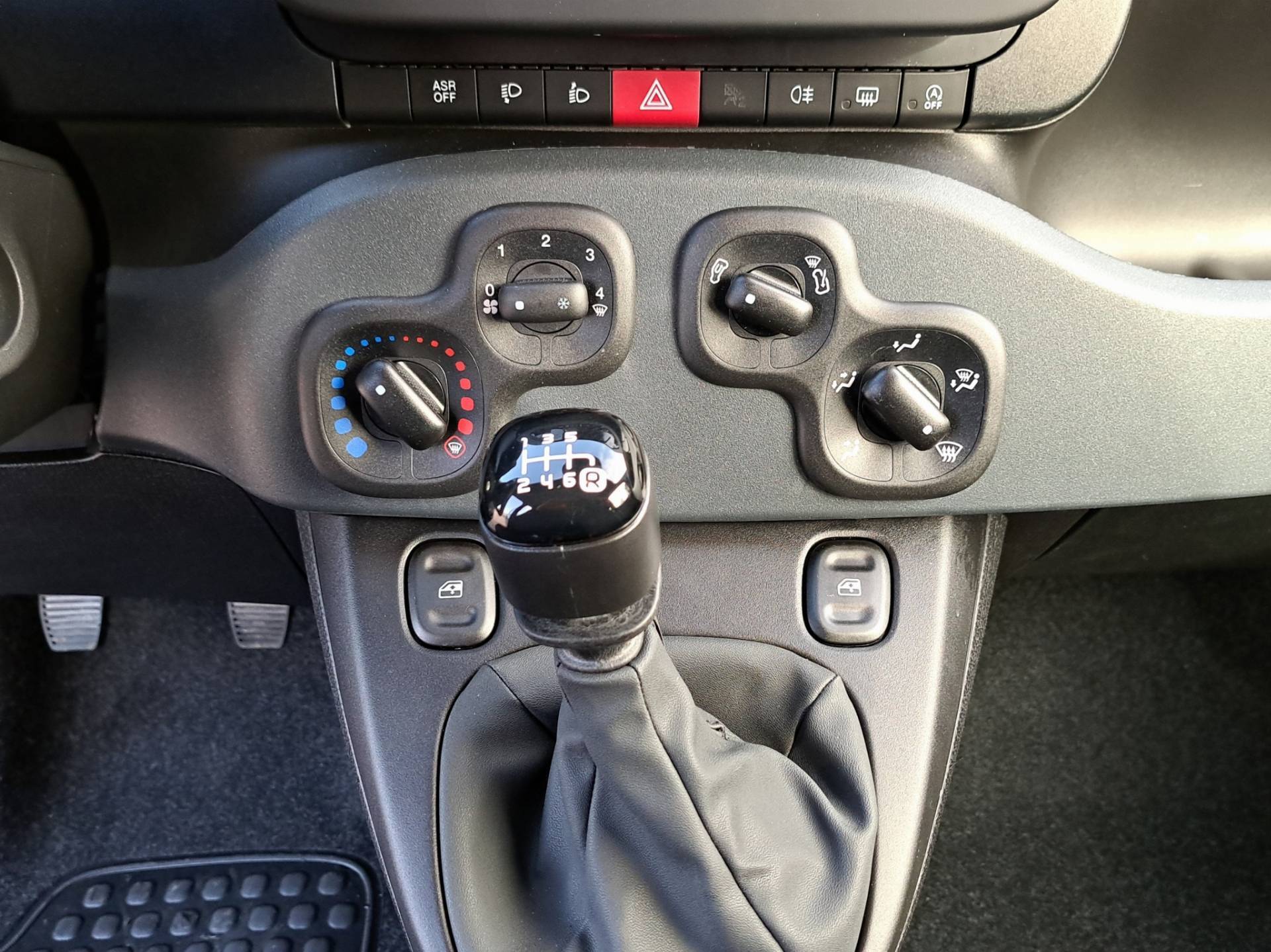 FIAT Panda Pandina 1.0 firefly hybrid Icon s&s 65cv usata in pronta consegna - Brandini