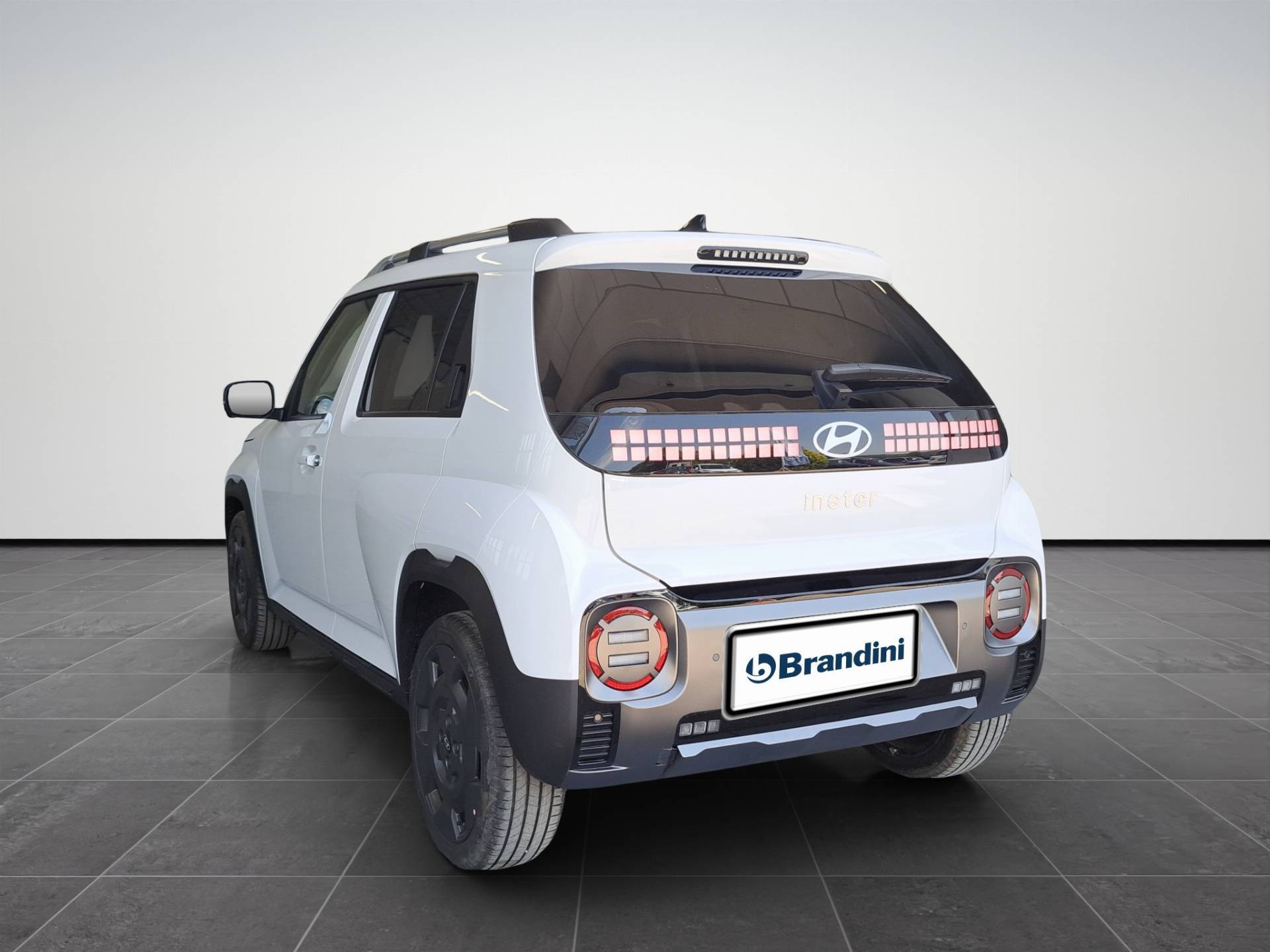 HYUNDAI Inster Inster Cross 49kWh Safety Pack usata in pronta consegna - Brandini