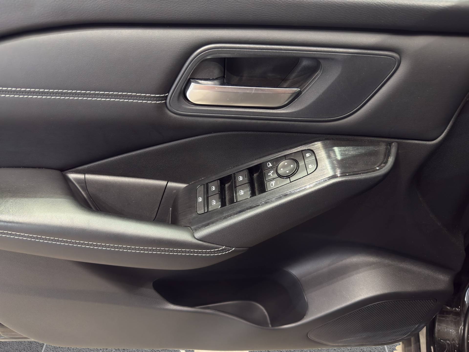 NISSAN Qashqai Qashqai 1.3 mild hybrid Acenta 2wd 140cv usata in pronta consegna - Brandini