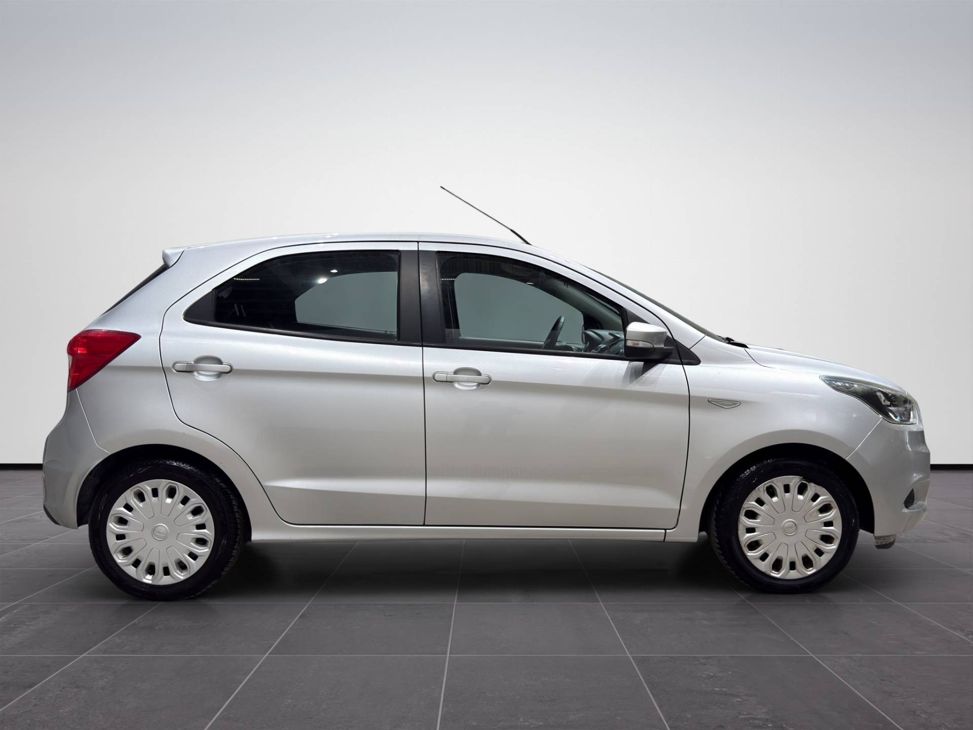 FORD Ka Ka + 1.2 Ultimate 85cv usata in pronta consegna - Brandini
