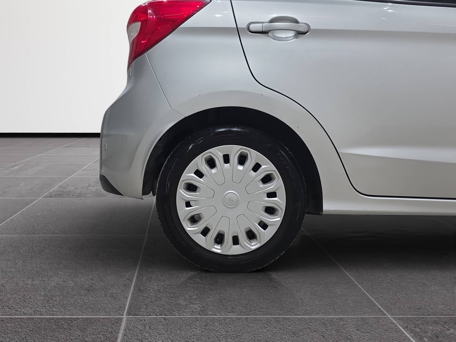FORD Ka Ka + 1.2 Ultimate 85cv usata in pronta consegna - Brandini