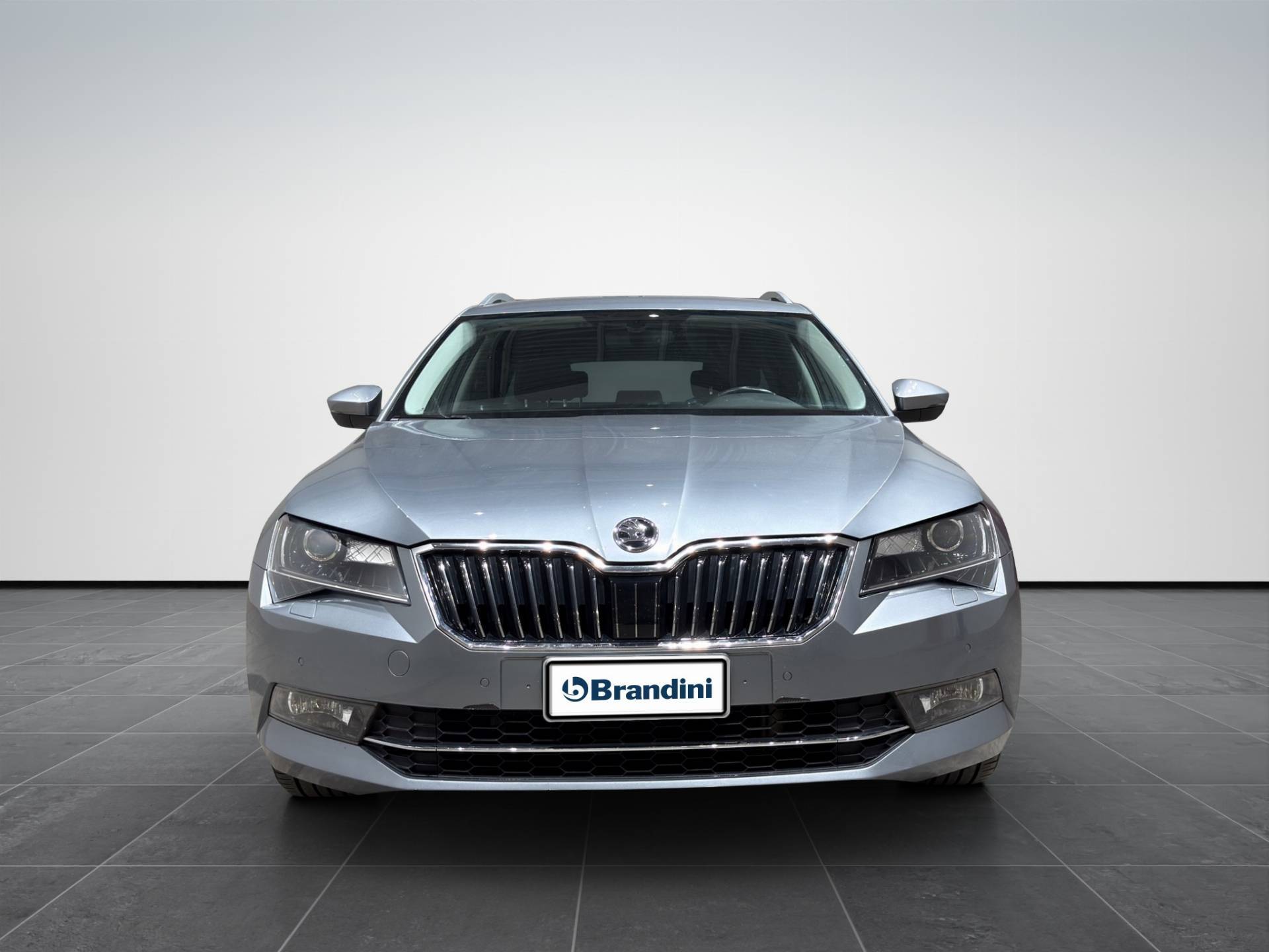 SKODA Superb Superb Wagon 2.0 tdi Style 4x4 190cv dsg my18 usata in pronta consegna - Brandini
