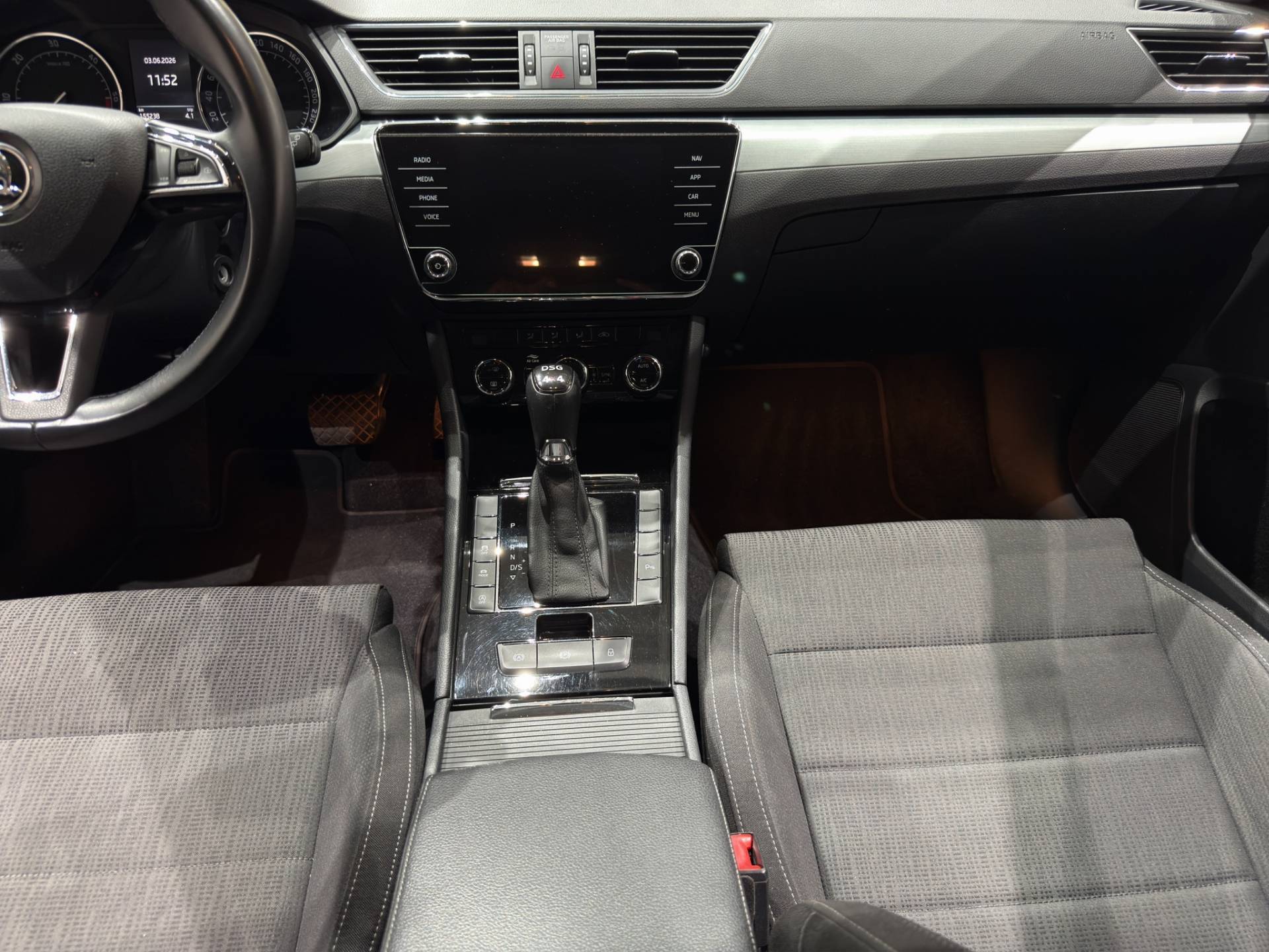 SKODA Superb Superb Wagon 2.0 tdi Style 4x4 190cv dsg my18 usata in pronta consegna - Brandini