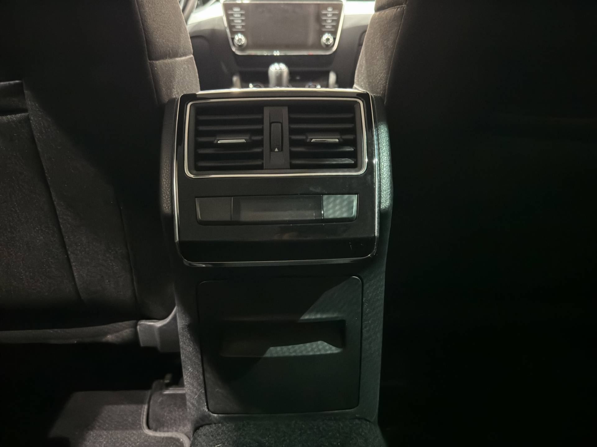 SKODA Superb Superb Wagon 2.0 tdi Style 4x4 190cv dsg my18 usata in pronta consegna - Brandini