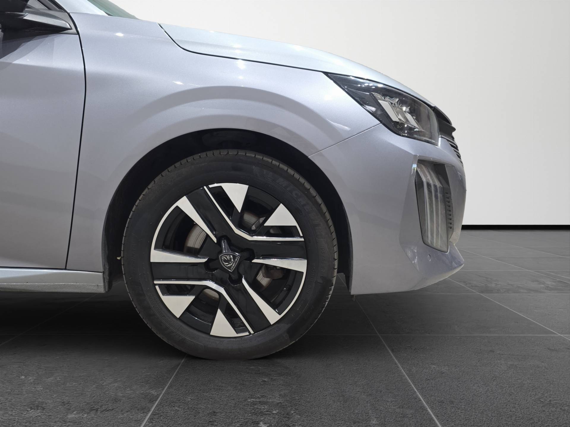 PEUGEOT 208 208 1.2 puretech Allure s&s 100cv usata in pronta consegna - Brandini