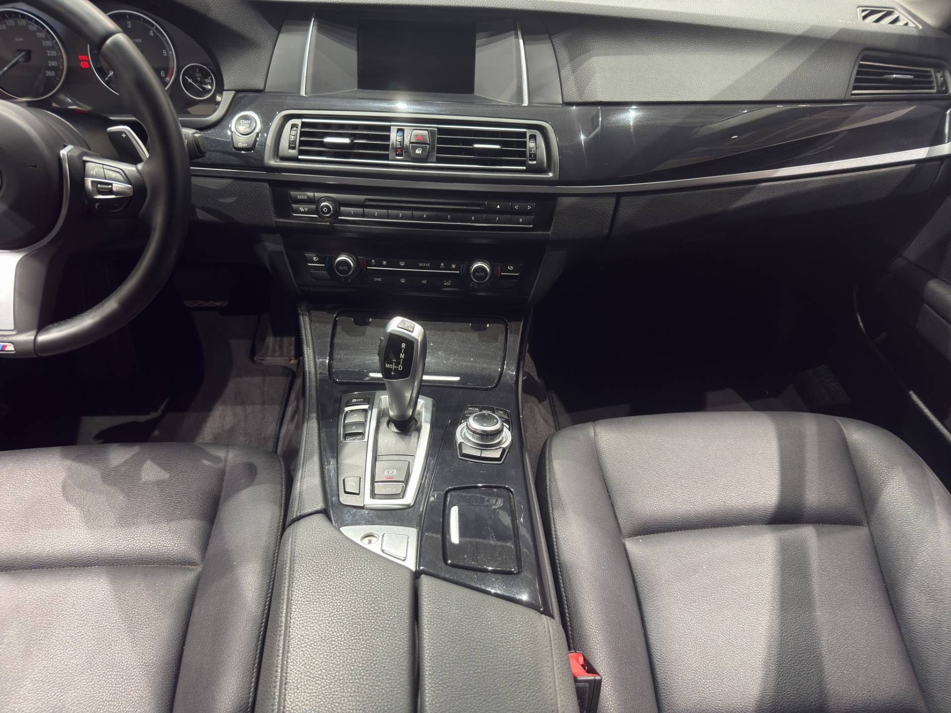 BMW Serie 5 Touring 520d Touring Business 190cv auto usata in pronta consegna - Brandini