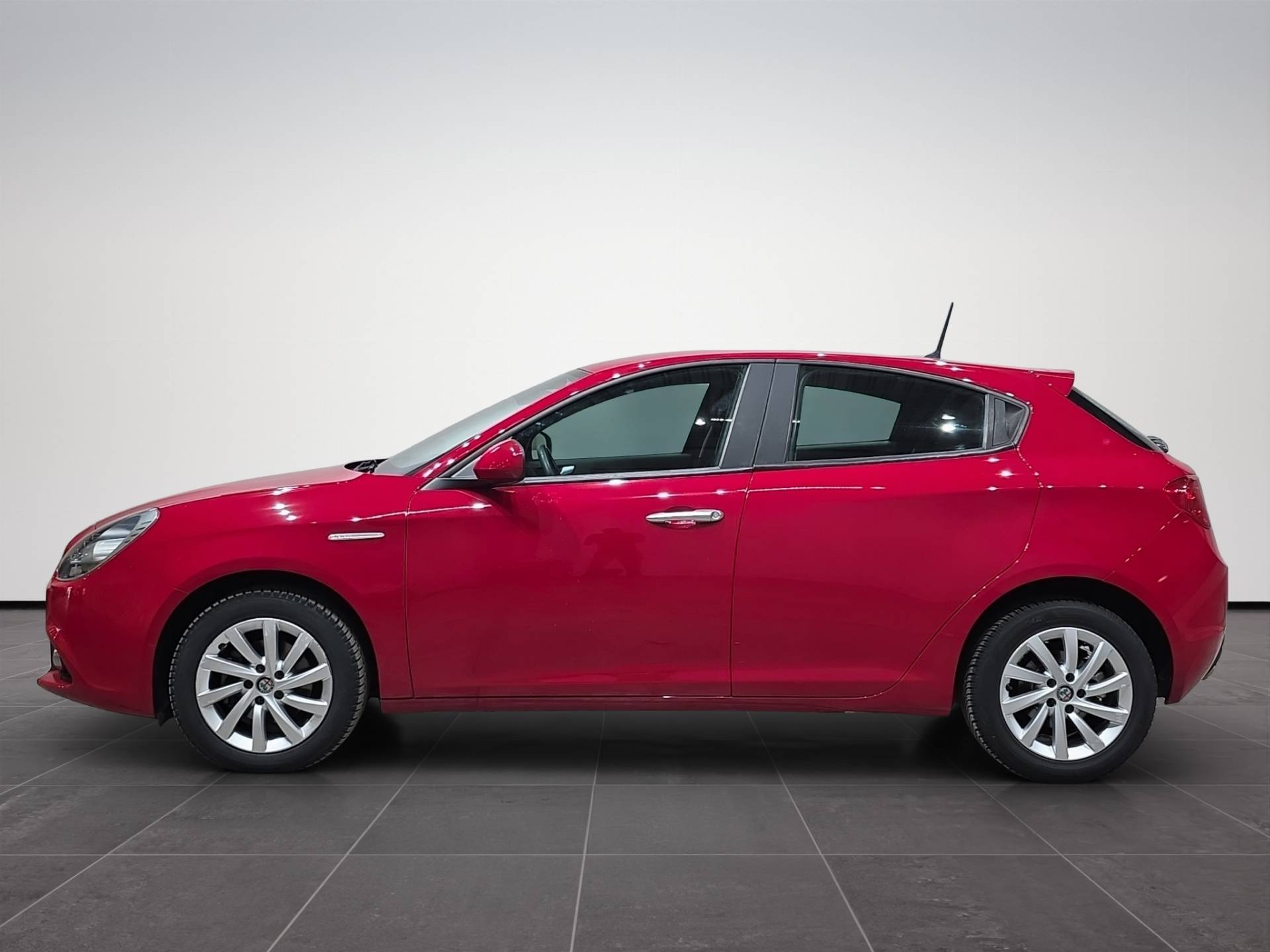 ALFA ROMEO Giulietta Giulietta 1.6 jtdm Business 120cv usata in pronta consegna - Brandini