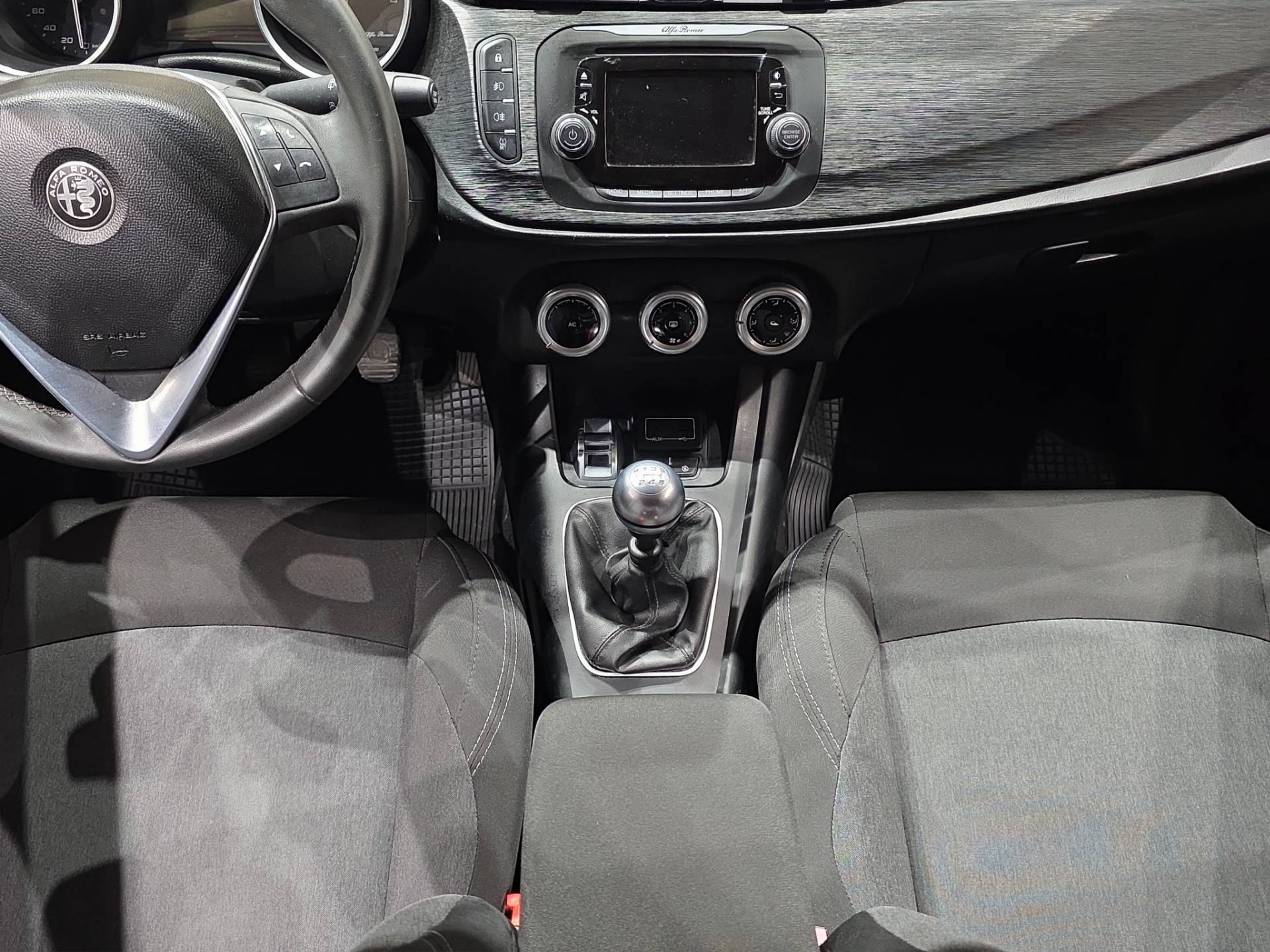 ALFA ROMEO Giulietta Giulietta 1.6 jtdm Business 120cv usata in pronta consegna - Brandini
