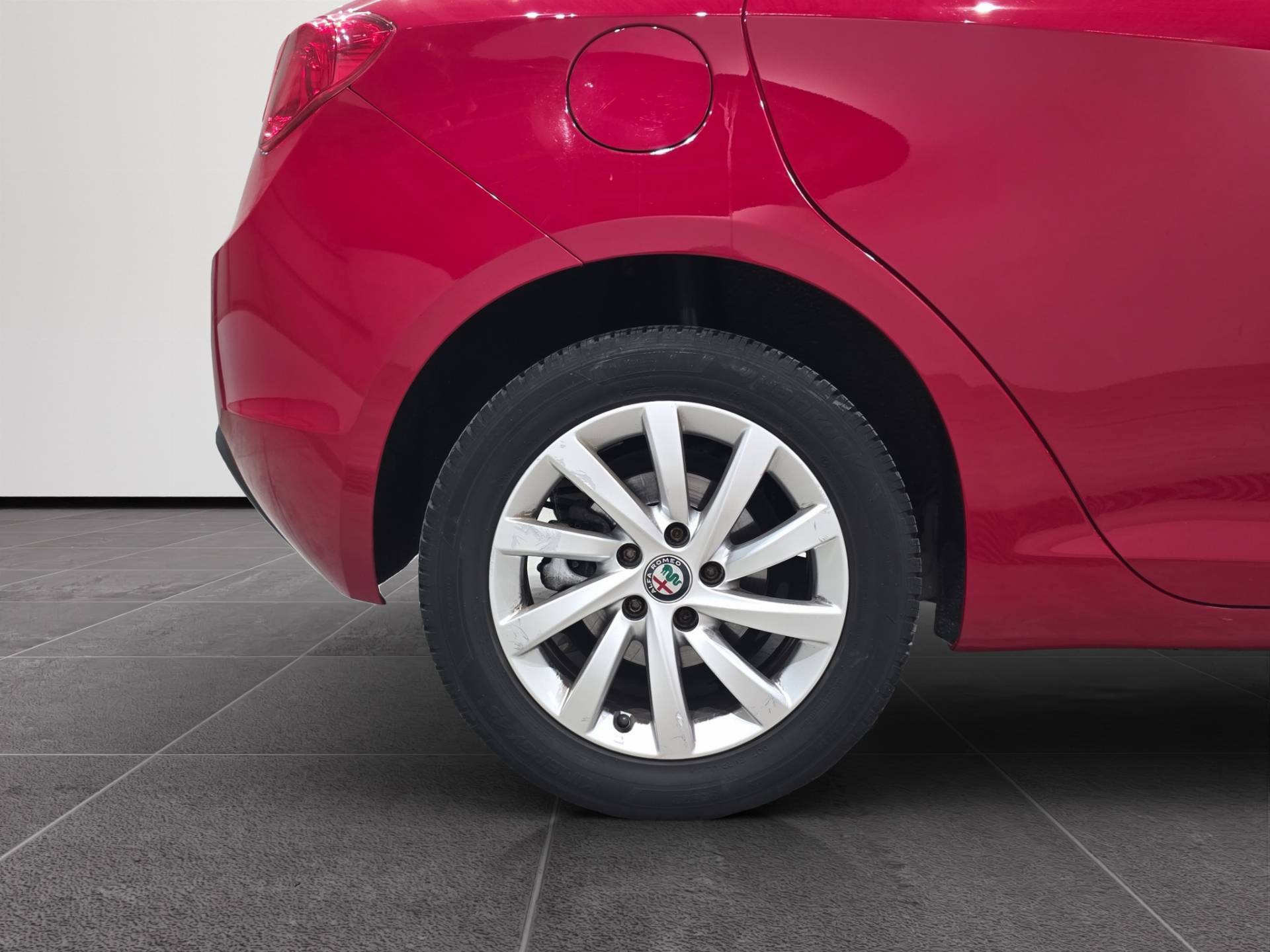 ALFA ROMEO Giulietta Giulietta 1.6 jtdm Business 120cv usata in pronta consegna - Brandini
