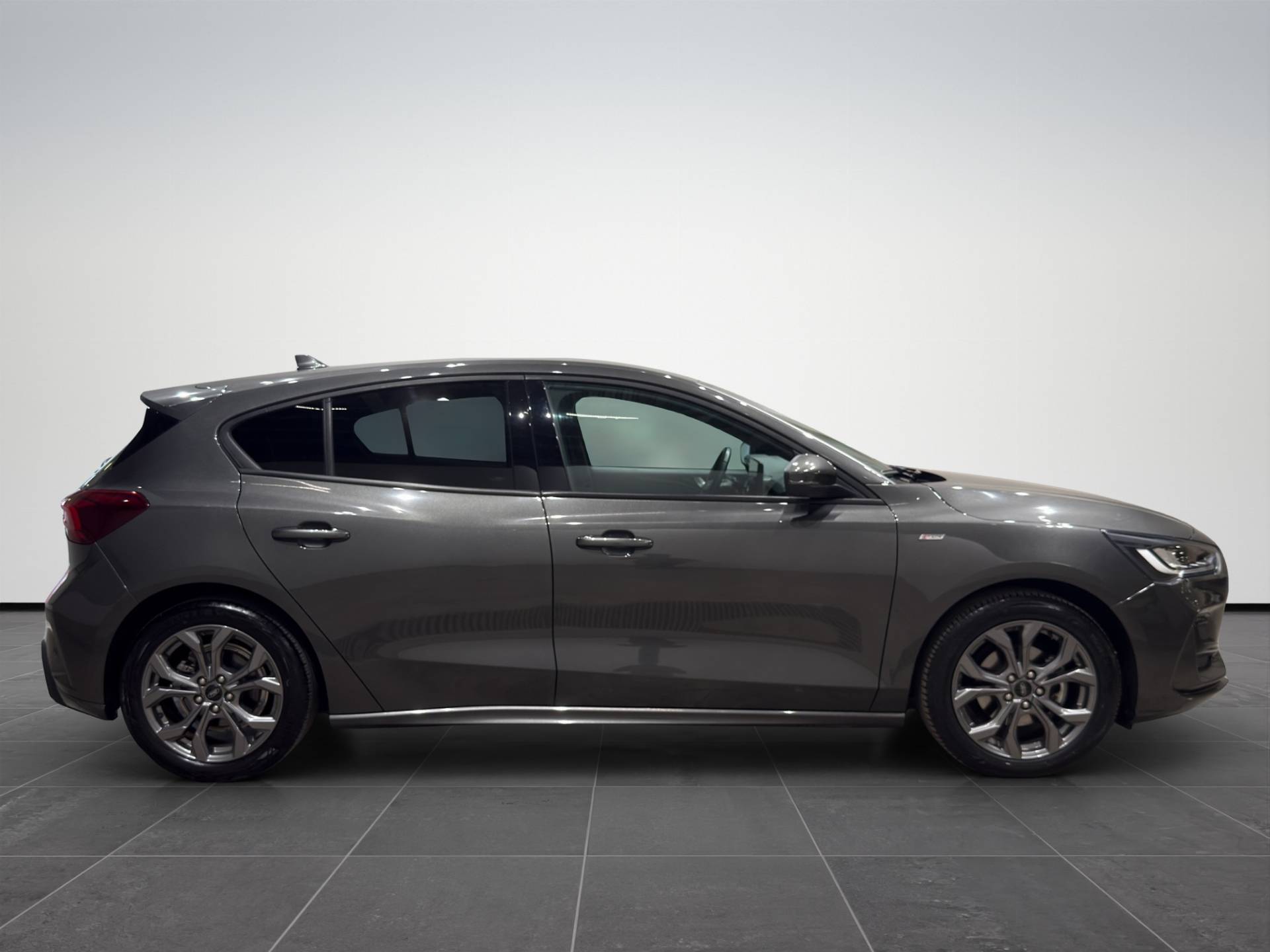 Auto Venduta - FORD Focus Focus 1.0 ecoboost hybrid ST-Line 125cv usata in pronta consegna - Brandini