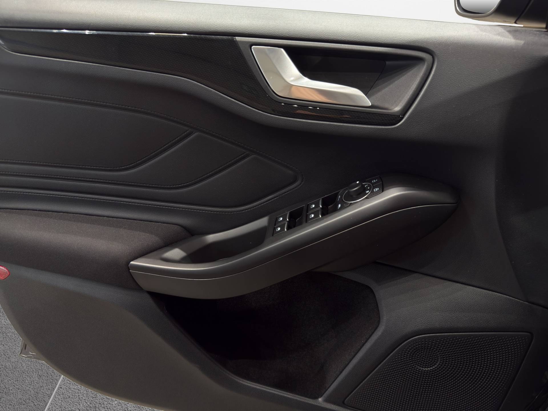 Auto Venduta - FORD Focus Focus 1.0 ecoboost hybrid ST-Line 125cv usata in pronta consegna - Brandini