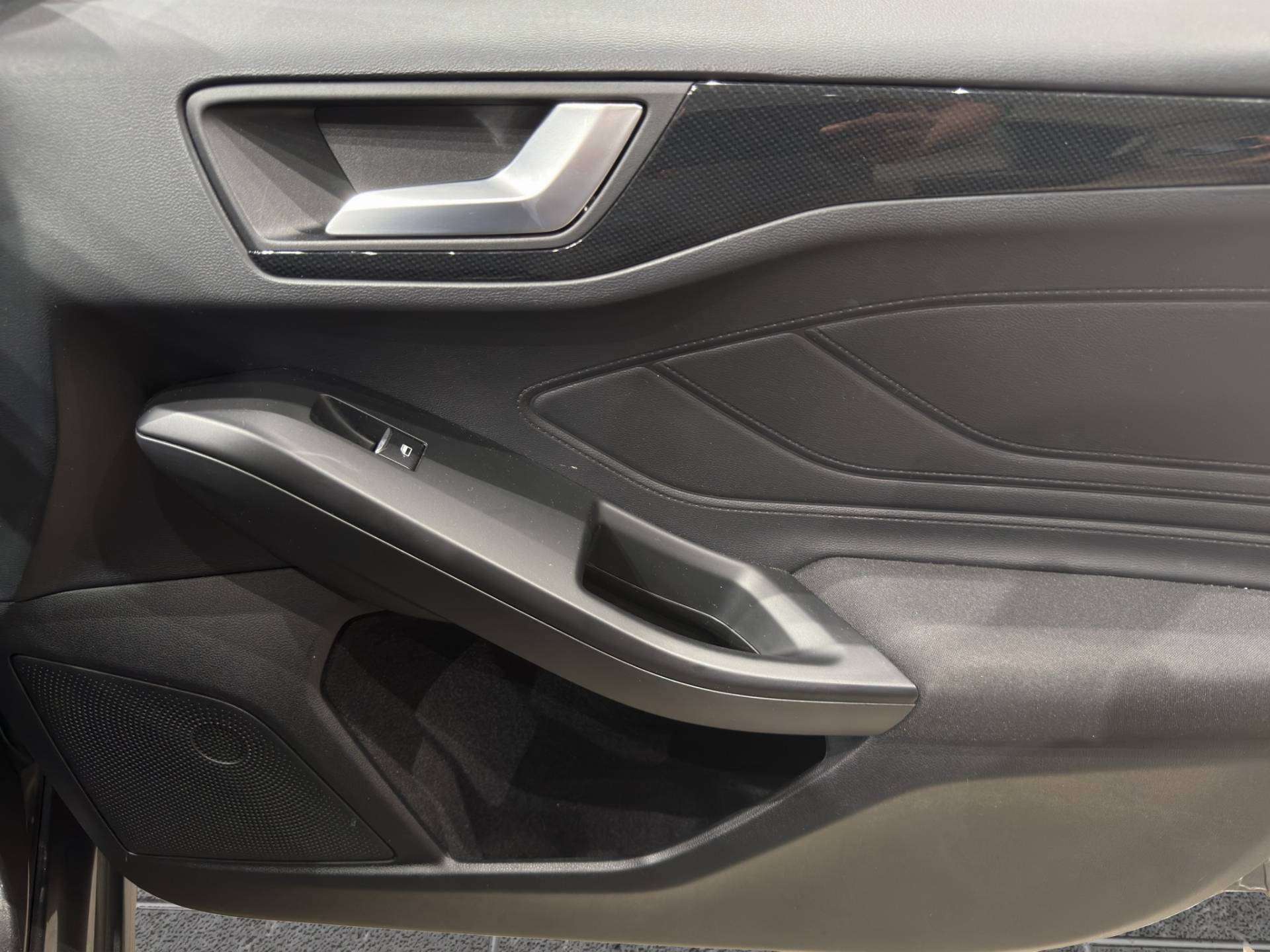 Auto Venduta - FORD Focus Focus 1.0 ecoboost hybrid ST-Line 125cv usata in pronta consegna - Brandini