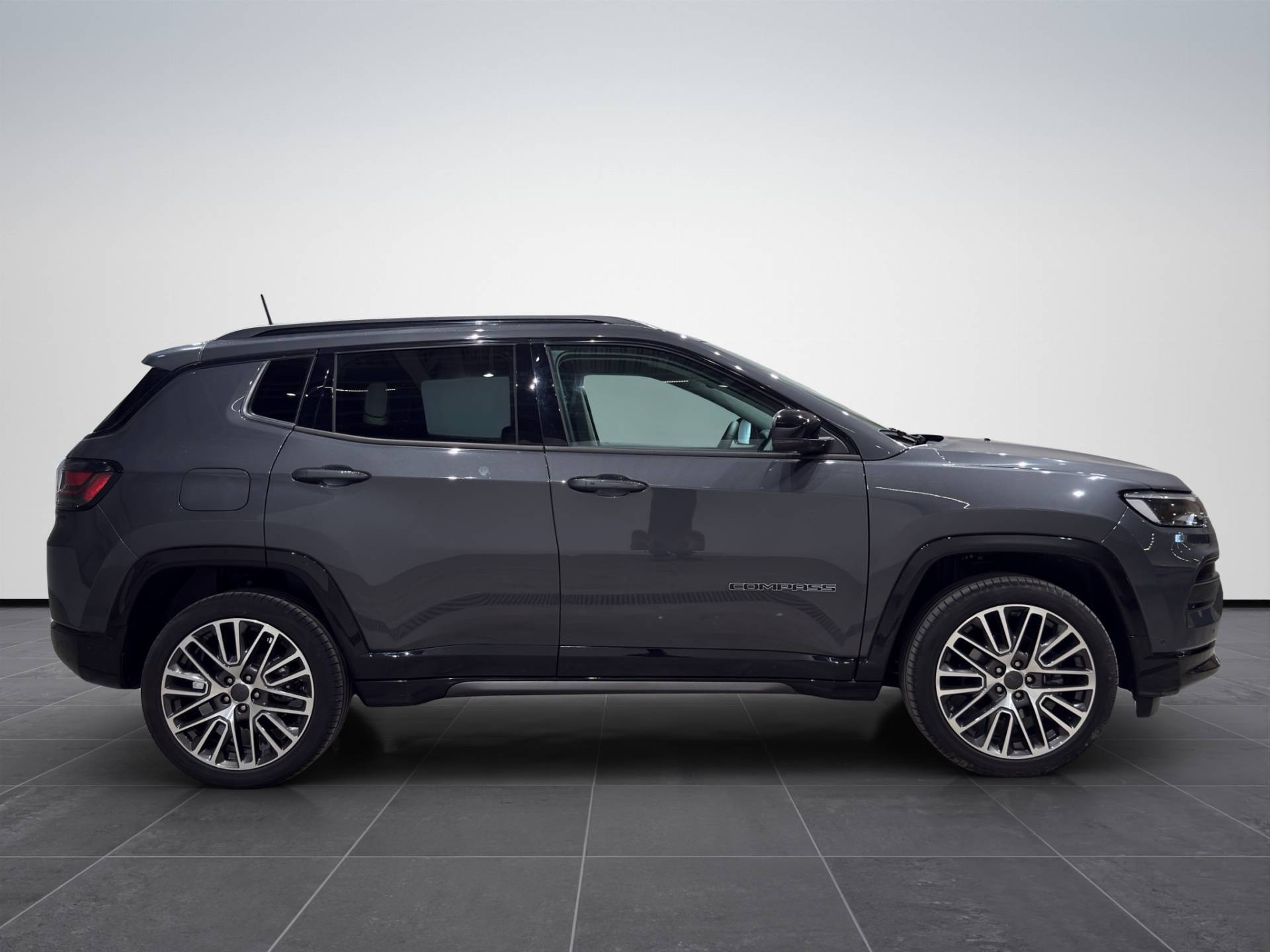 JEEP Compass Compass 1.5 turbo t4 mhev Summit 2wd 130cv dct usata in pronta consegna - Brandini
