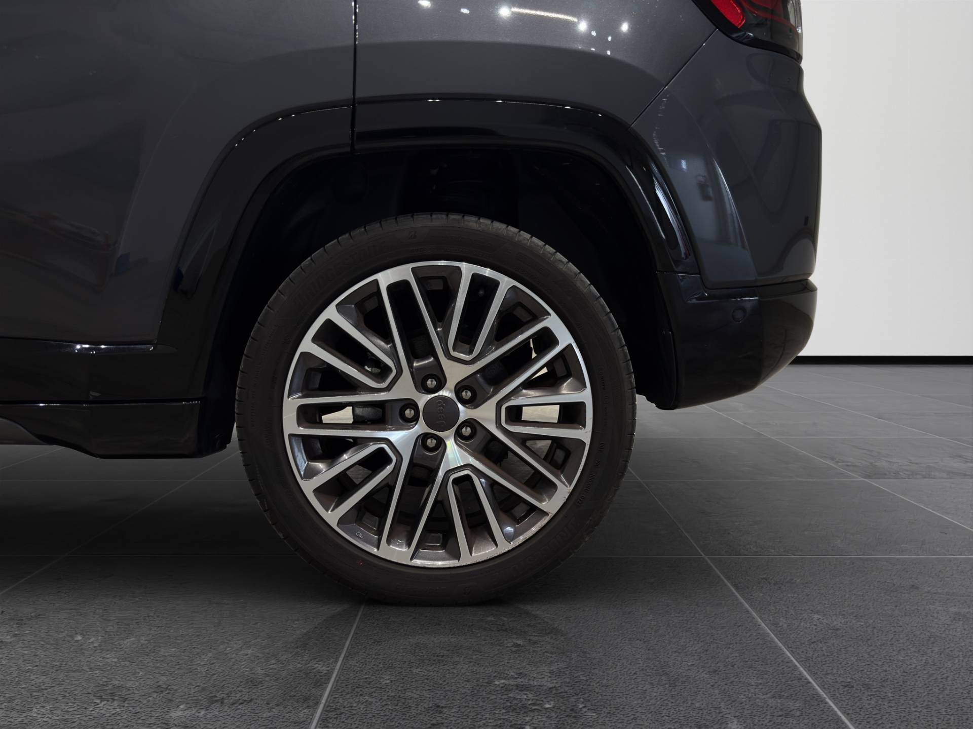 JEEP Compass Compass 1.5 turbo t4 mhev Summit 2wd 130cv dct usata in pronta consegna - Brandini