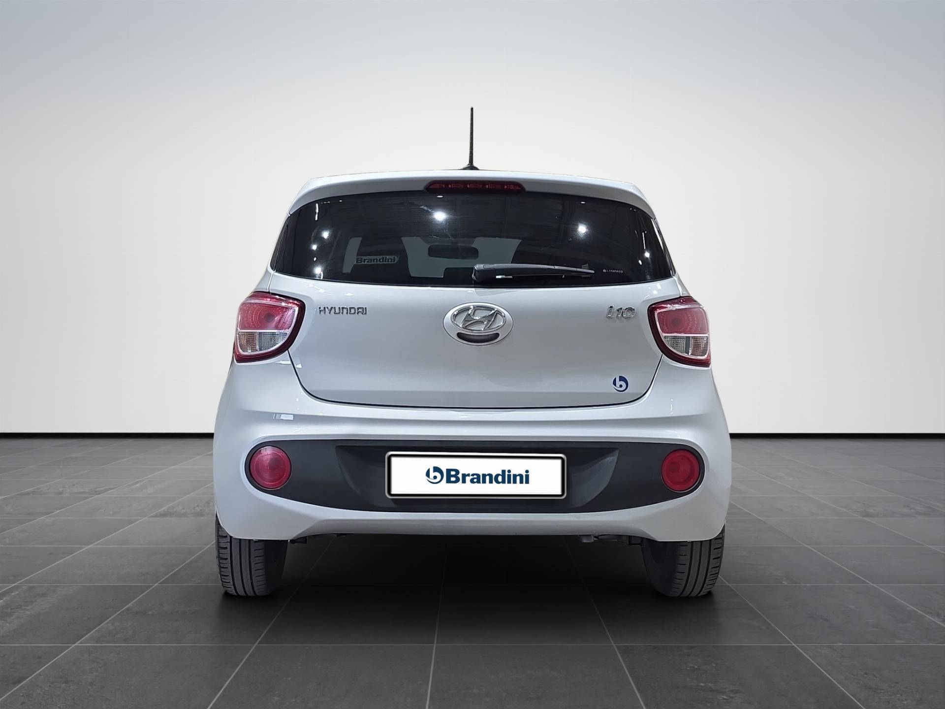 Auto Venduta - HYUNDAI I10 i10 1.0 Tech my19 usata in pronta consegna - Brandini
