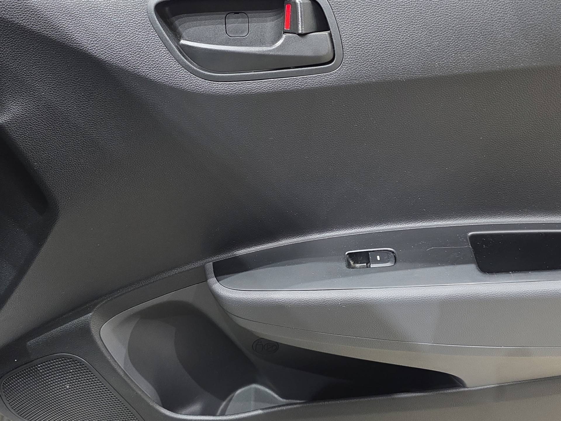 Auto Venduta - HYUNDAI I10 i10 1.0 Tech my19 usata in pronta consegna - Brandini