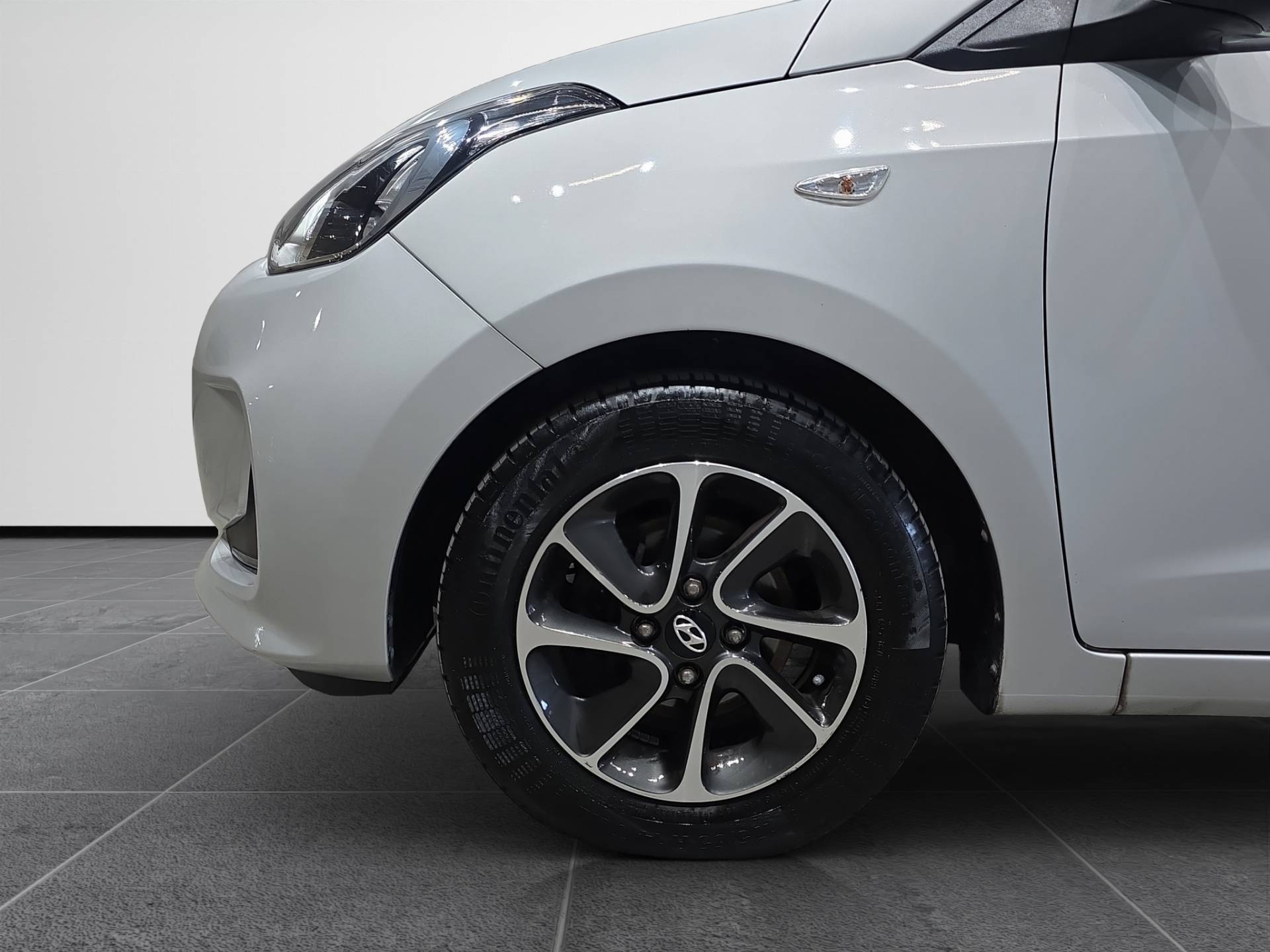 Auto Venduta - HYUNDAI I10 i10 1.0 Tech my19 usata in pronta consegna - Brandini