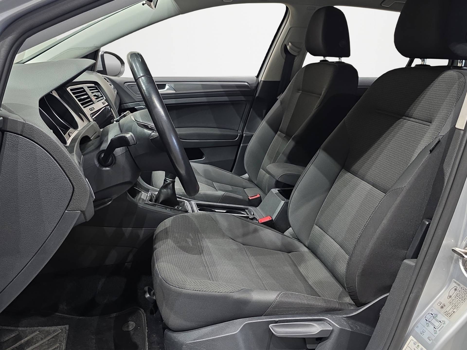 VOLKSWAGEN Golf Golf 5p 1.5 tgi Business 130cv usata in pronta consegna - Brandini