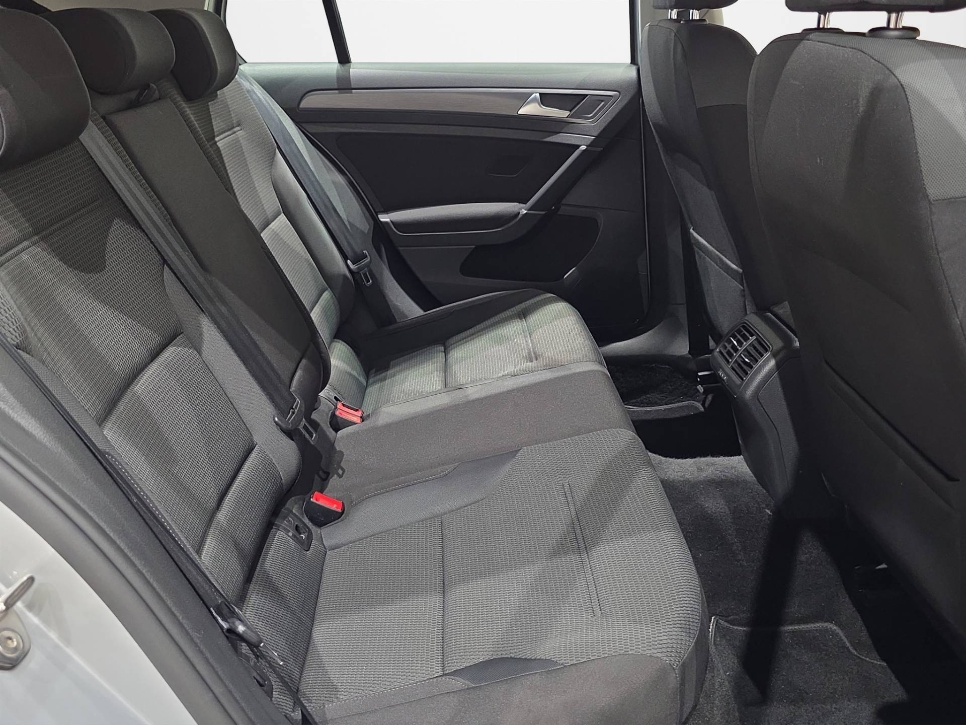 VOLKSWAGEN Golf Golf 5p 1.5 tgi Business 130cv usata in pronta consegna - Brandini