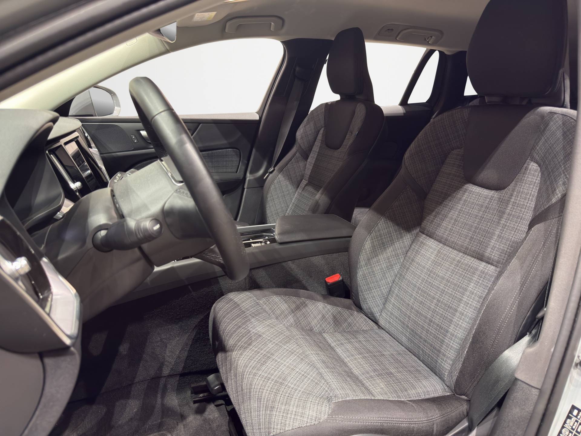 VOLVO V60 V60 Cross Country 2.0 b4 Core awd auto usata in pronta consegna - Brandini