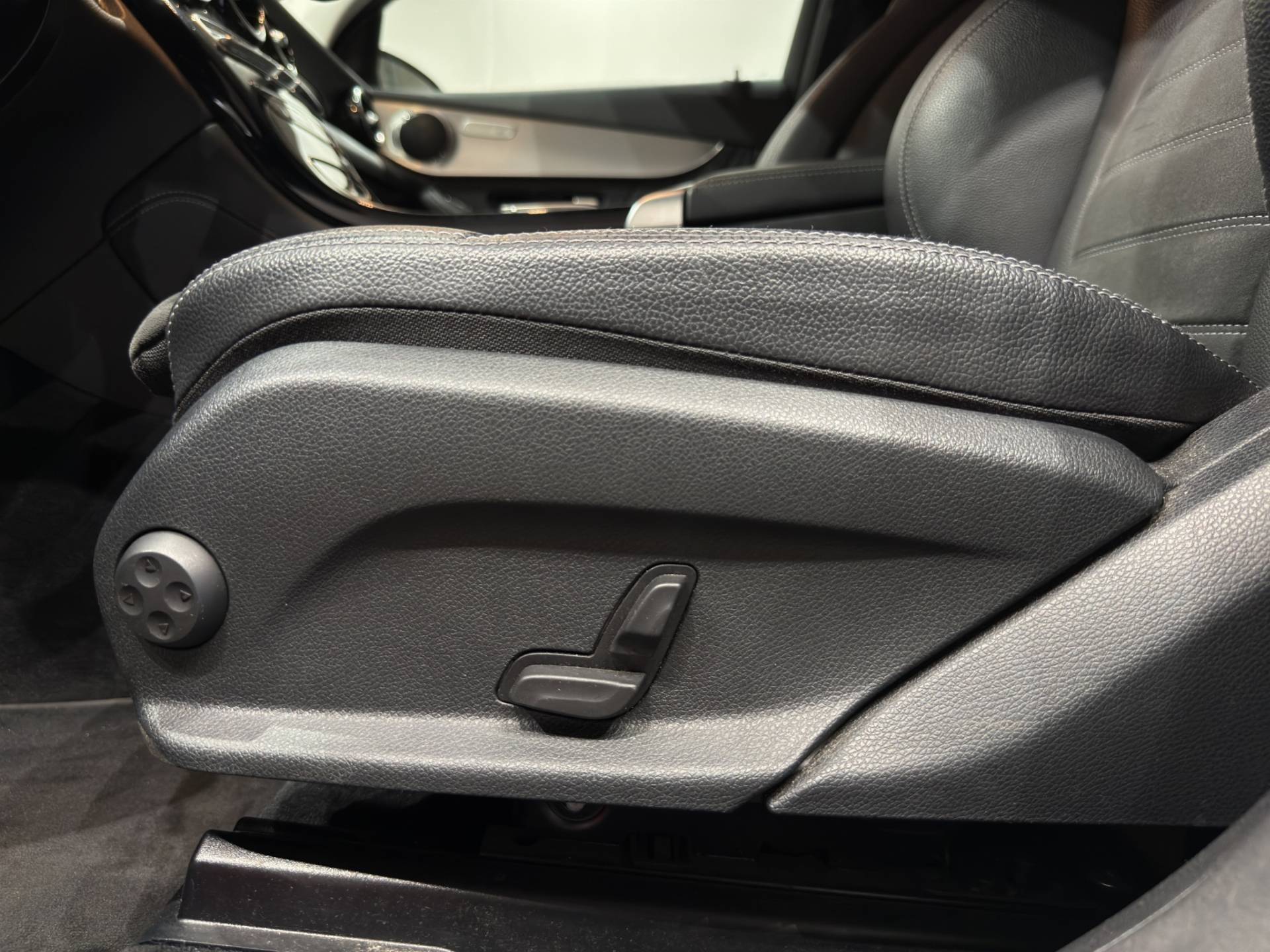 MERCEDES GLC GLC 220 d Premium Plus 4matic auto usata in pronta consegna - Brandini