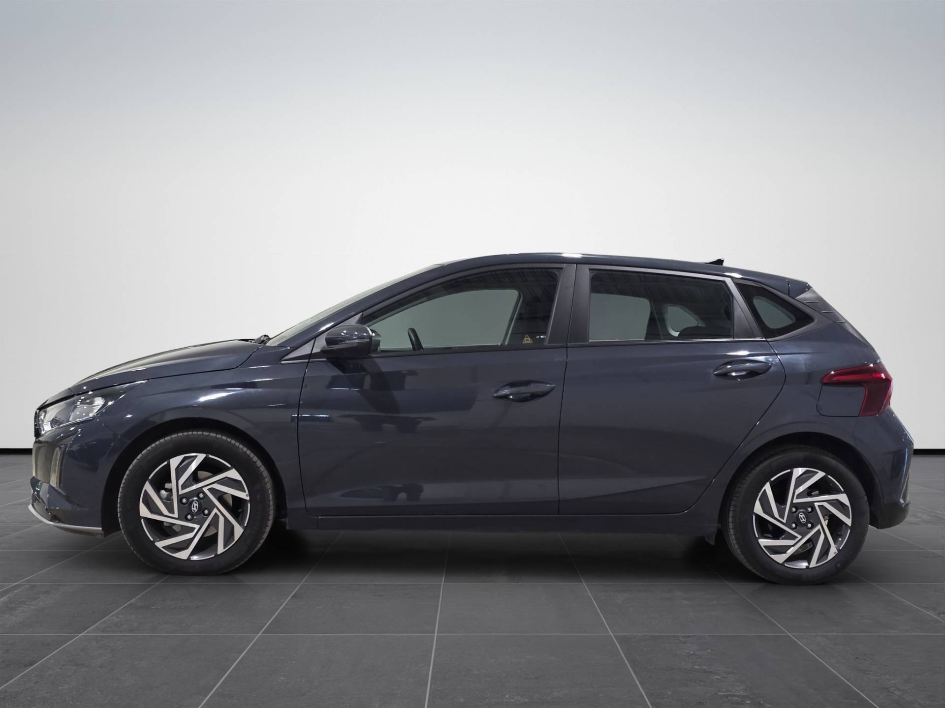 Auto Venduta - HYUNDAI I20 i20 1.0 t-gdi 48V Connectline dct usata in pronta consegna - Brandini