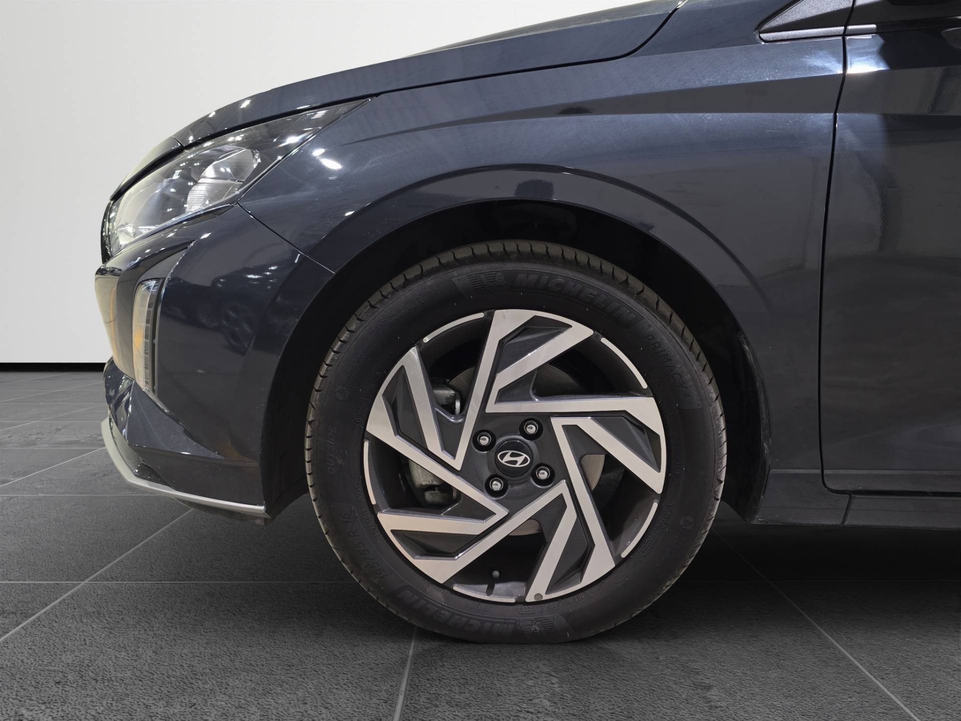 Auto Venduta - HYUNDAI I20 i20 1.0 t-gdi 48V Connectline dct usata in pronta consegna - Brandini