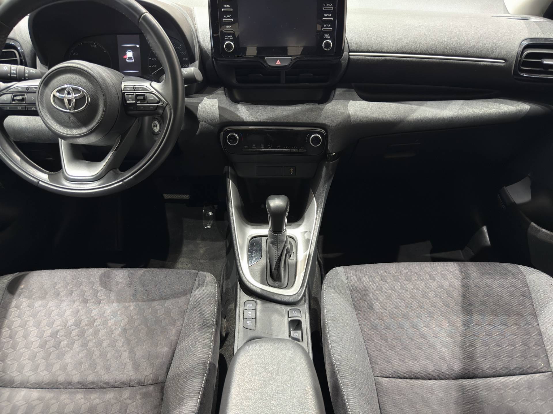 TOYOTA Yaris Yaris 1.5h Business usata in pronta consegna - Brandini