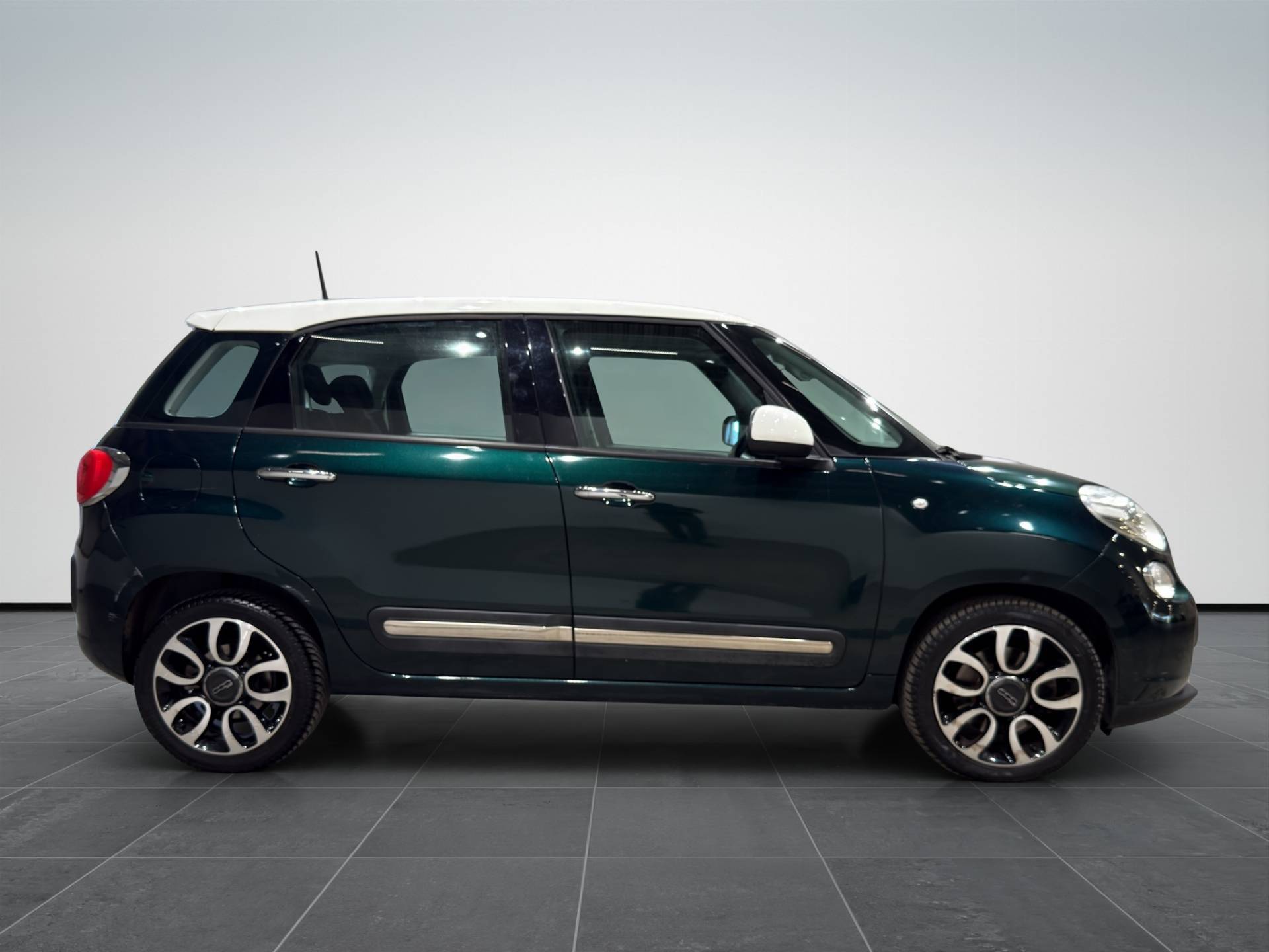 FIAT 500L 500L 1.6 mjt Lounge 120cv E6 usata in pronta consegna - Brandini