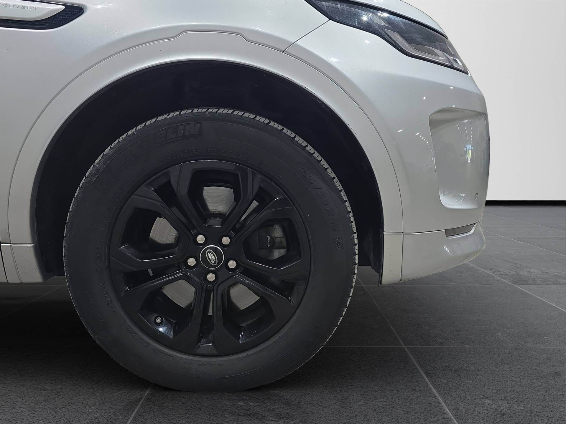 Auto Venduta - LAND ROVER Discovery Sport Discovery Sport 2.0d i4 mhev R-Dynamic SE awd 150cv auto usata in pronta consegna - Brandini
