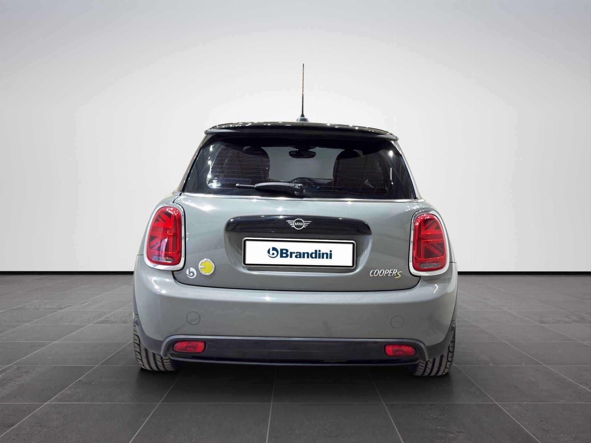 MINI Mini Full Electric Mini 3p Cooper SE Yours auto usata in pronta consegna - Brandini