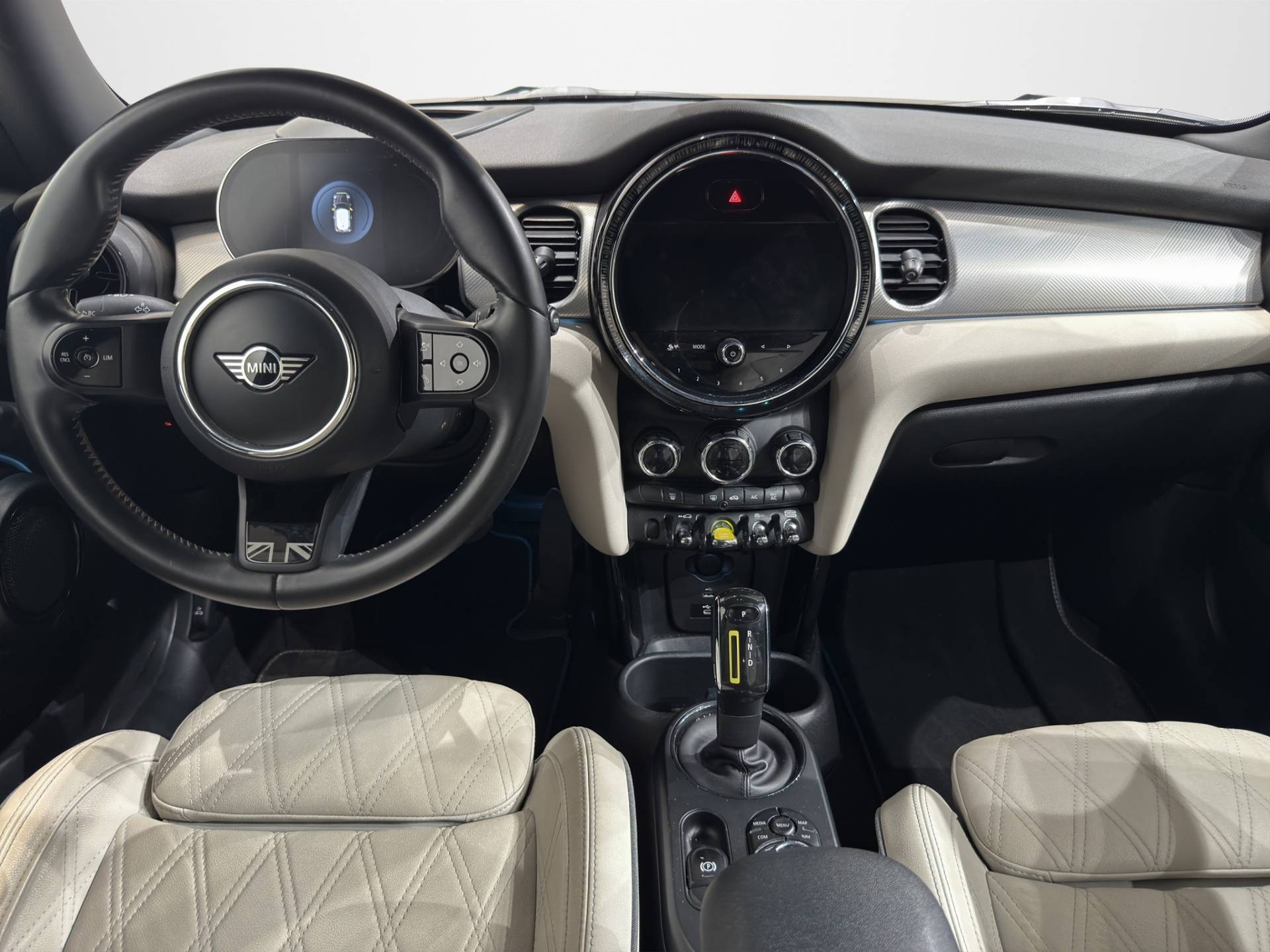 MINI Mini Full Electric Mini 3p Cooper SE Yours auto usata in pronta consegna - Brandini