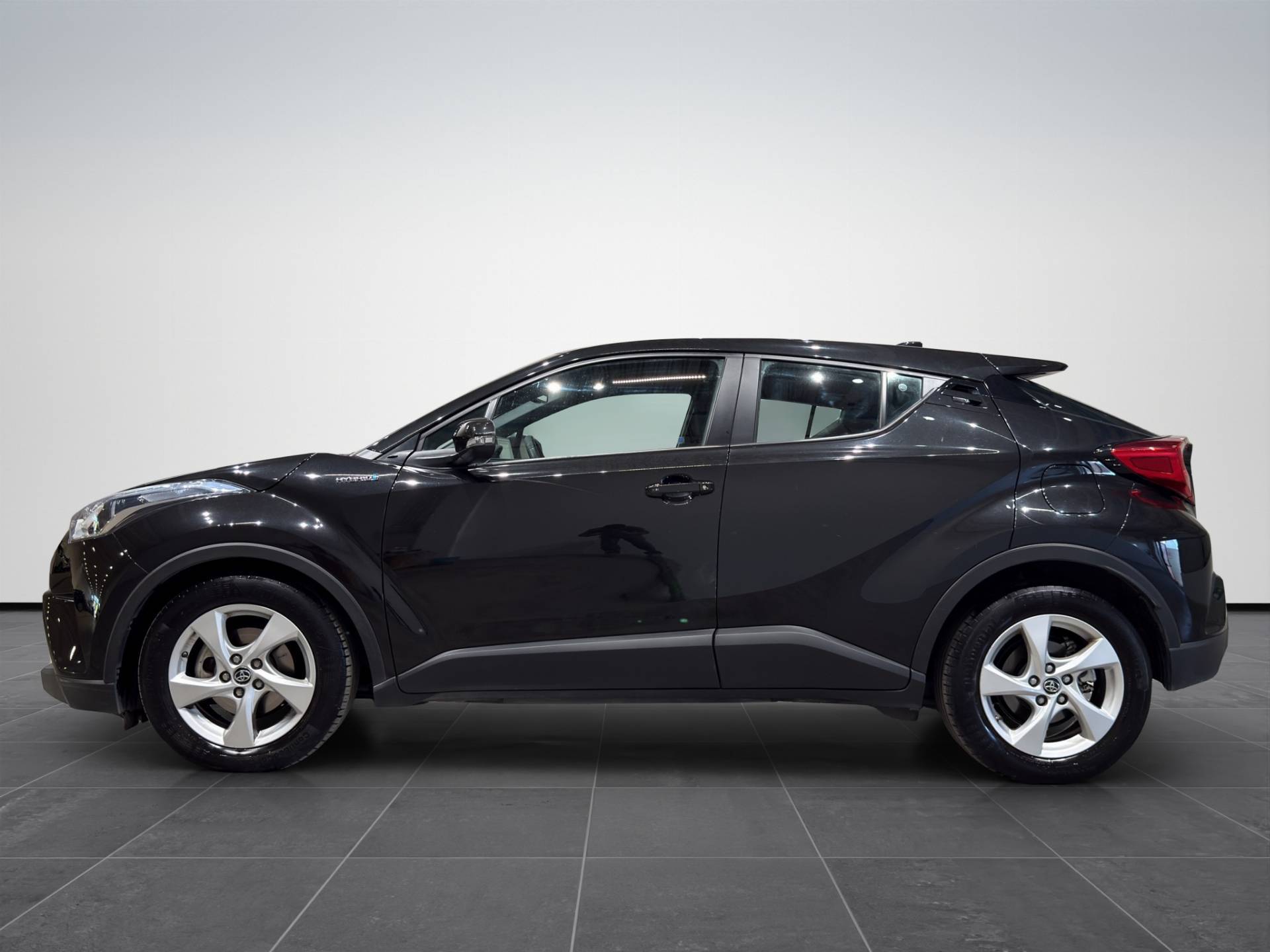 Auto Venduta - TOYOTA C-HR C-HR 1.8h Active 2wd e-cvt usata in pronta consegna - Brandini