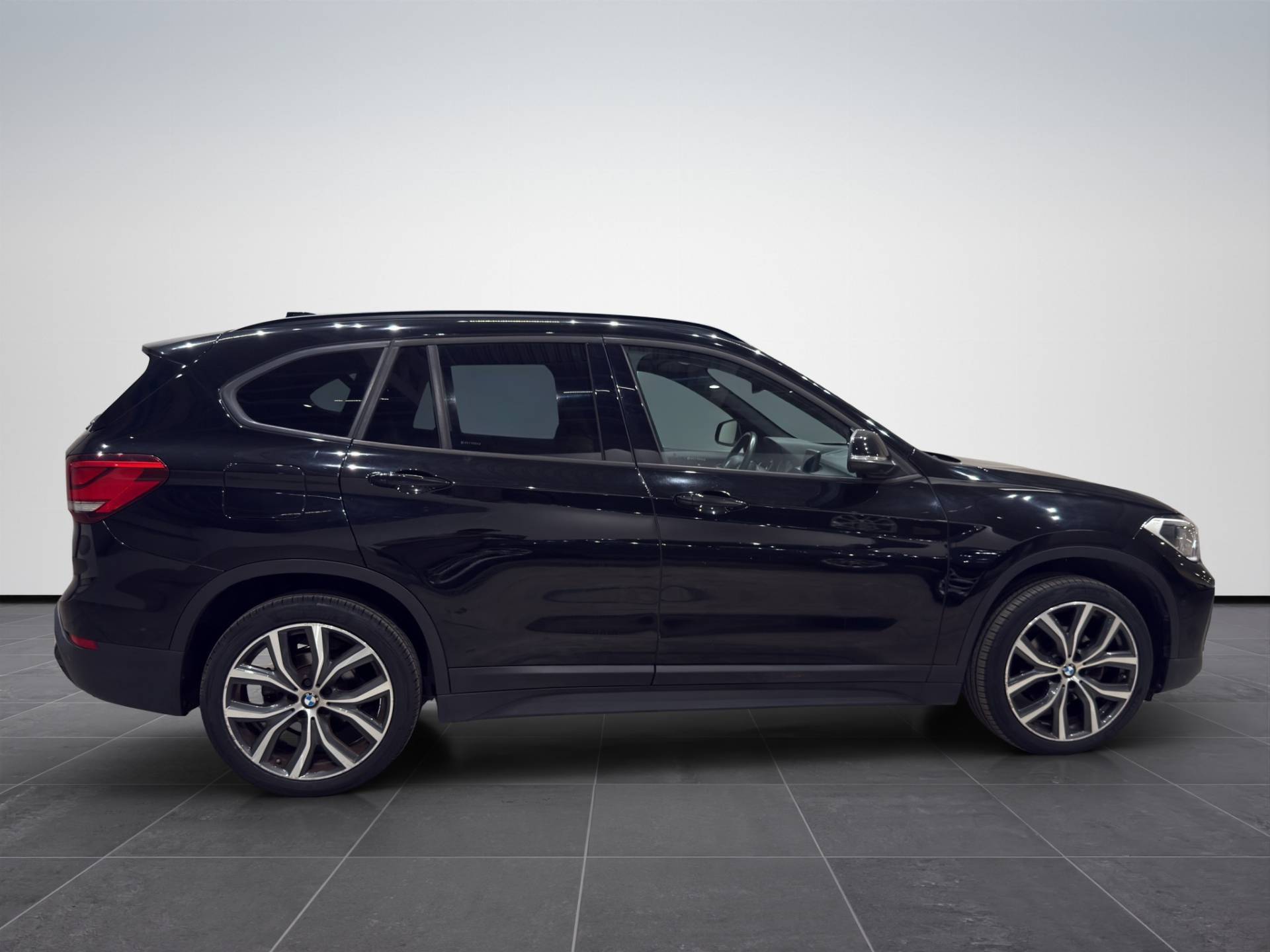 BMW X1 X1 sdrive18i xLine 136cv auto usata in pronta consegna - Brandini
