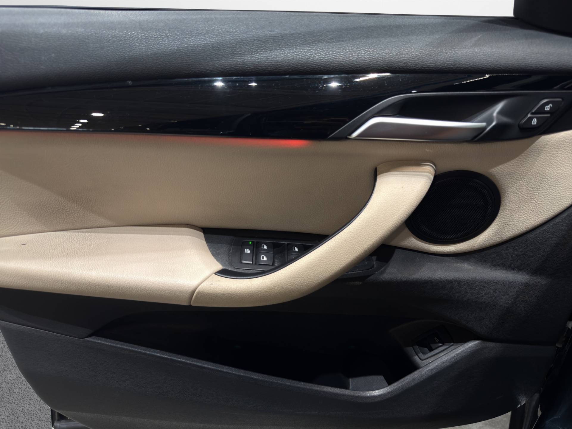 BMW X1 X1 sdrive18i xLine 136cv auto usata in pronta consegna - Brandini
