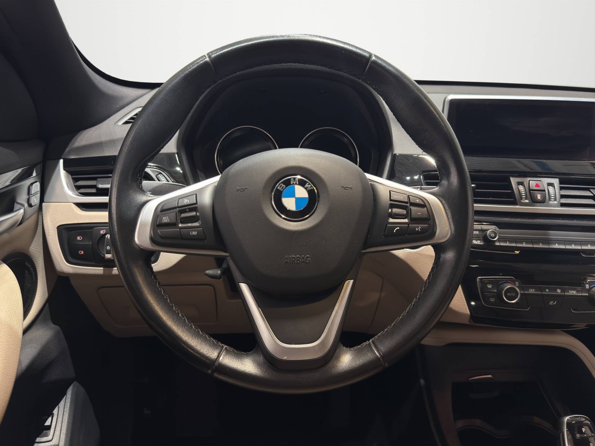 BMW X1 X1 sdrive18i xLine 136cv auto usata in pronta consegna - Brandini