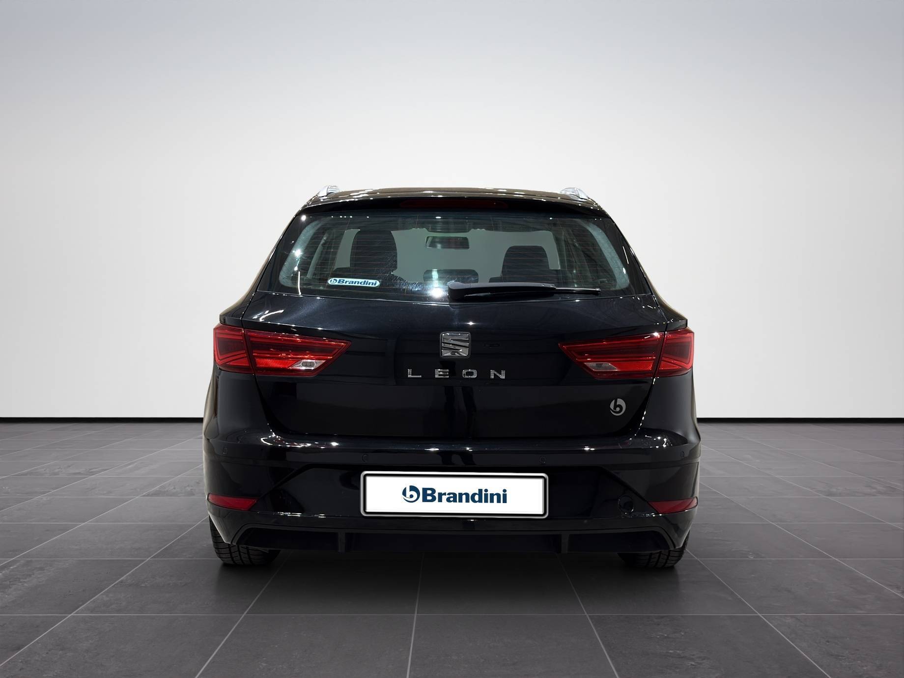 SEAT Leon Leon ST 1.6 tdi Business 115cv dsg my19 usata in pronta consegna - Brandini
