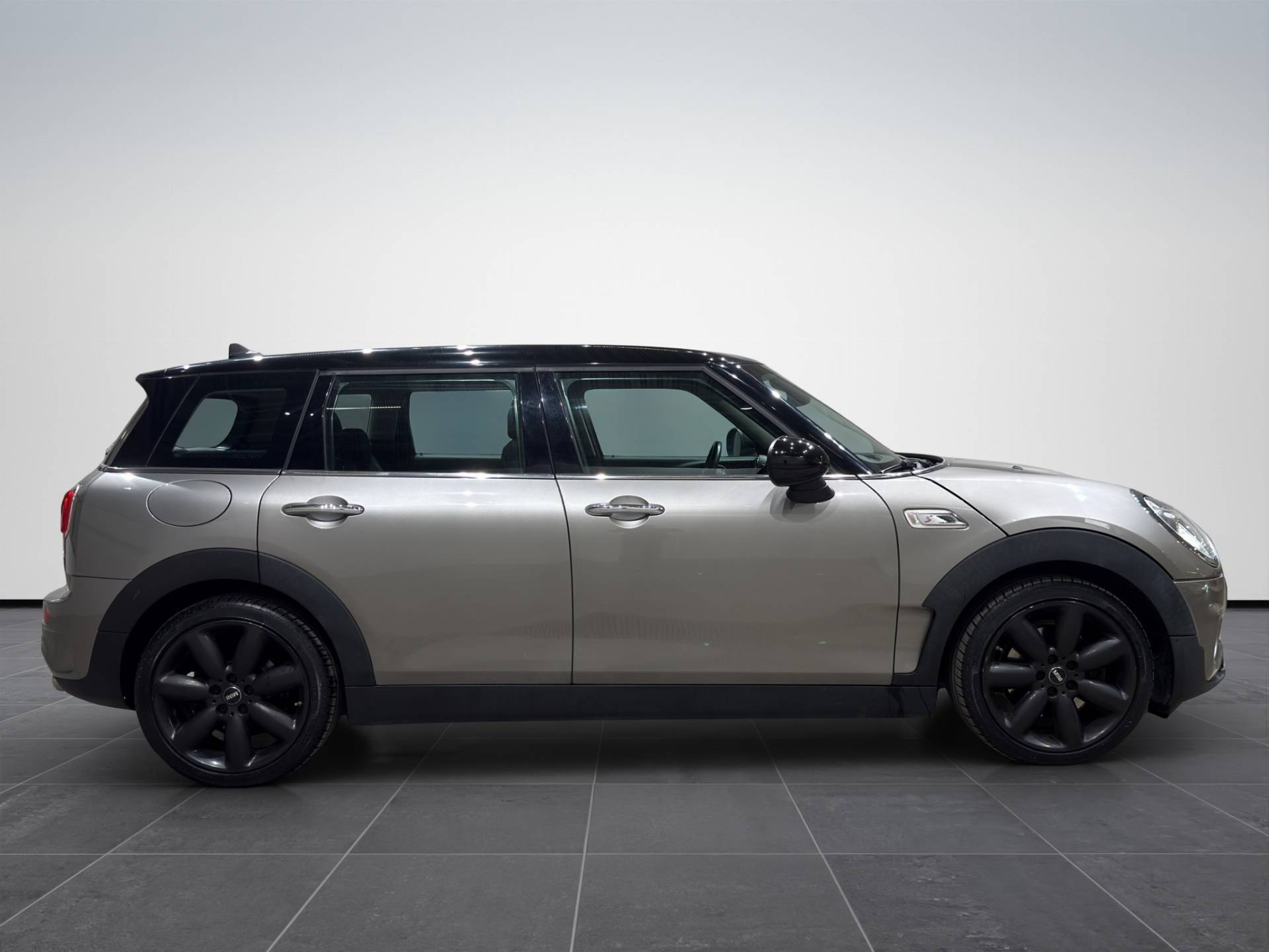 MINI Mini Mini Clubman 2.0 Cooper SD Hype auto usata in pronta consegna - Brandini