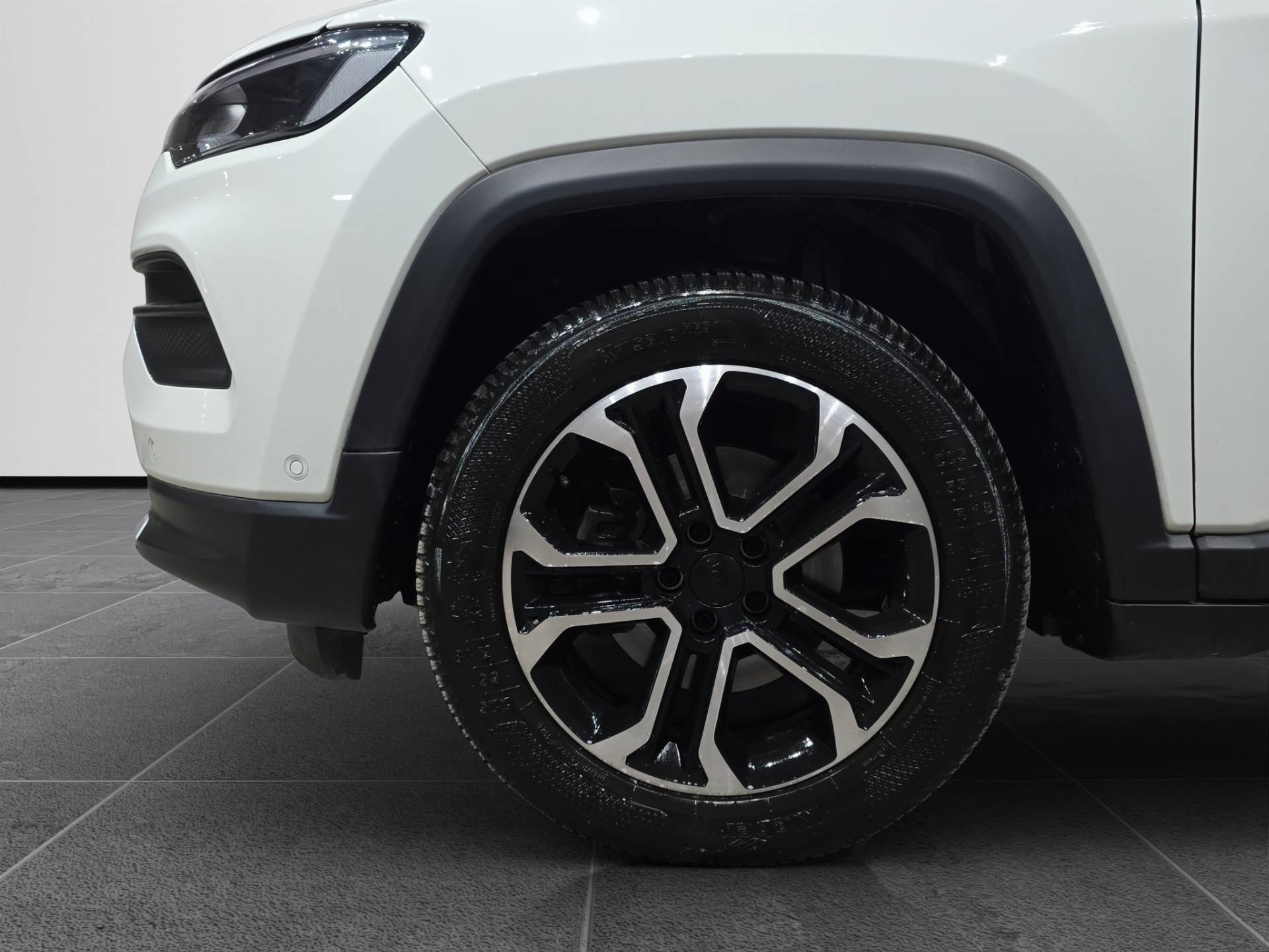 Auto Venduta - JEEP Compass Compass 1.5 turbo t4 mhev Limited 2wd 130cv dct usata in pronta consegna - Brandini