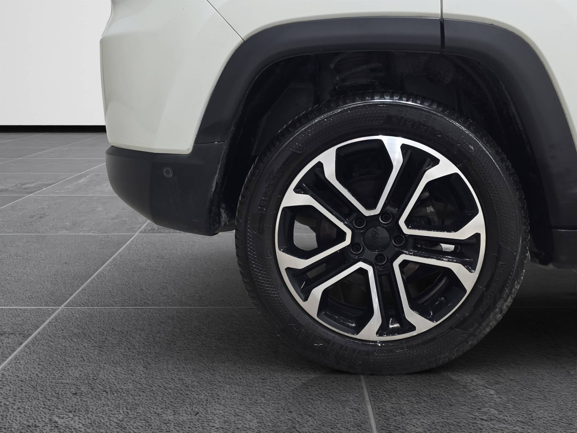 Auto Venduta - JEEP Compass Compass 1.5 turbo t4 mhev Limited 2wd 130cv dct usata in pronta consegna - Brandini