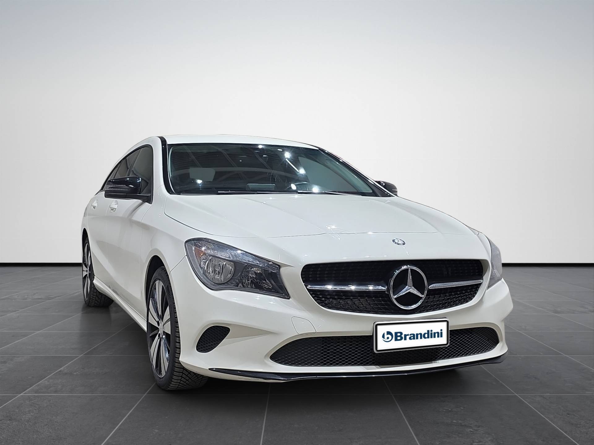 Auto Venduta - MERCEDES CLA CLA Shooting Brake 200 d Sport 4matic auto FL usata in pronta consegna - Brandini