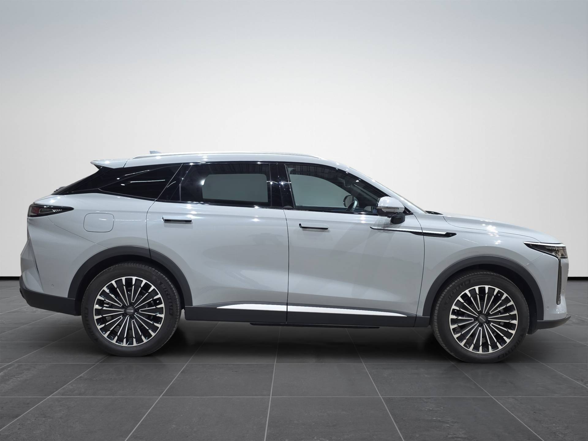 OMODA OMODA 9 Omoda 9 1.5 tgdi phev Premium i-awd usata in pronta consegna - Brandini