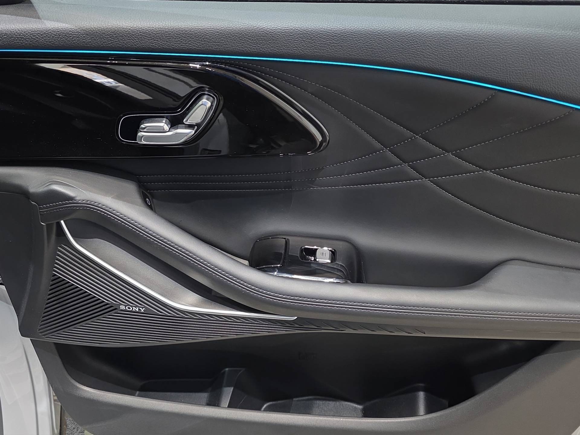 OMODA OMODA 9 Omoda 9 1.5 tgdi phev Premium i-awd usata in pronta consegna - Brandini