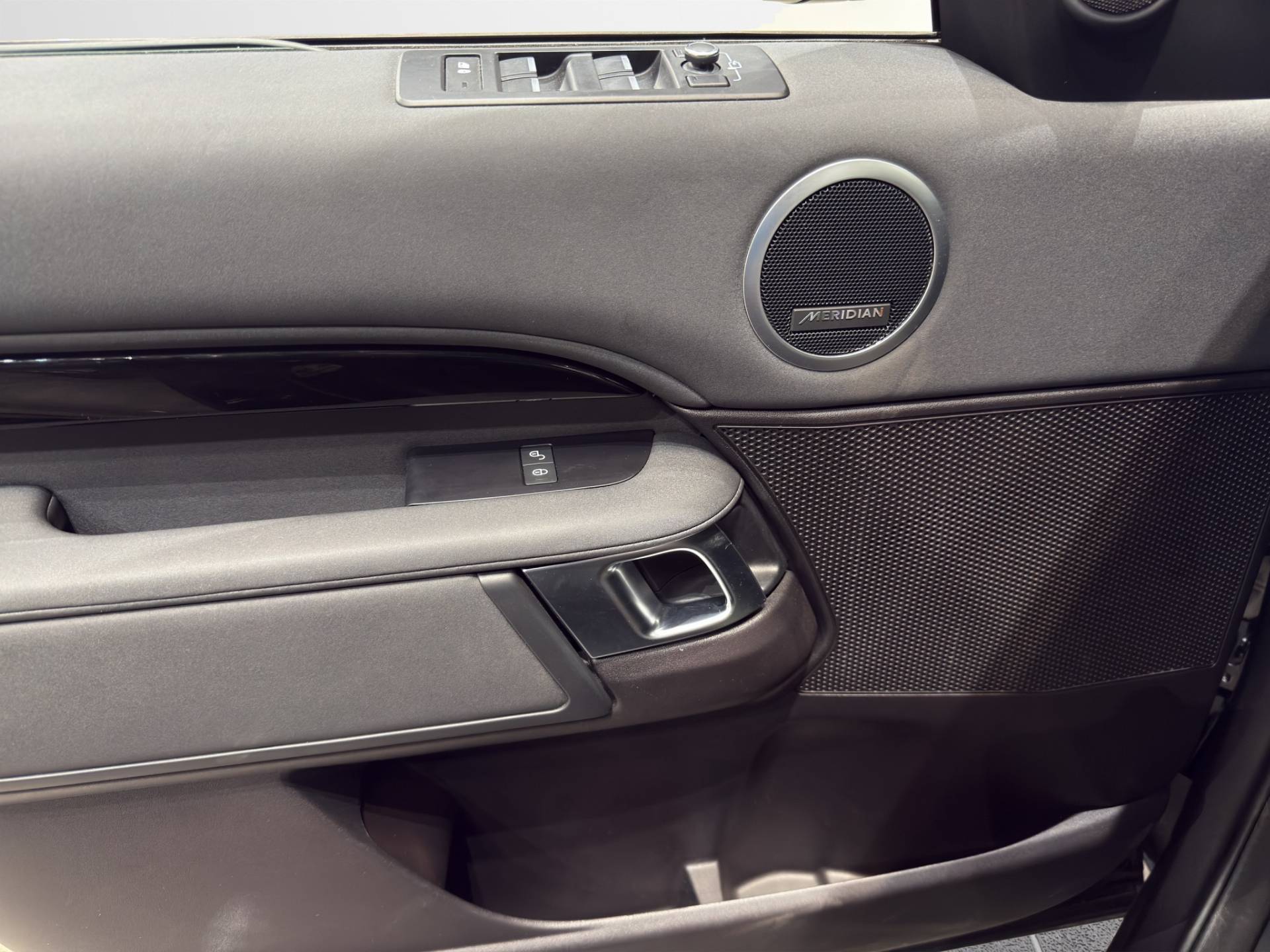 Auto Venduta - LAND ROVER Discovery Sport Discovery 2.0 sd4 SE 240cv 7p.ti auto my19 usata in pronta consegna - Brandini