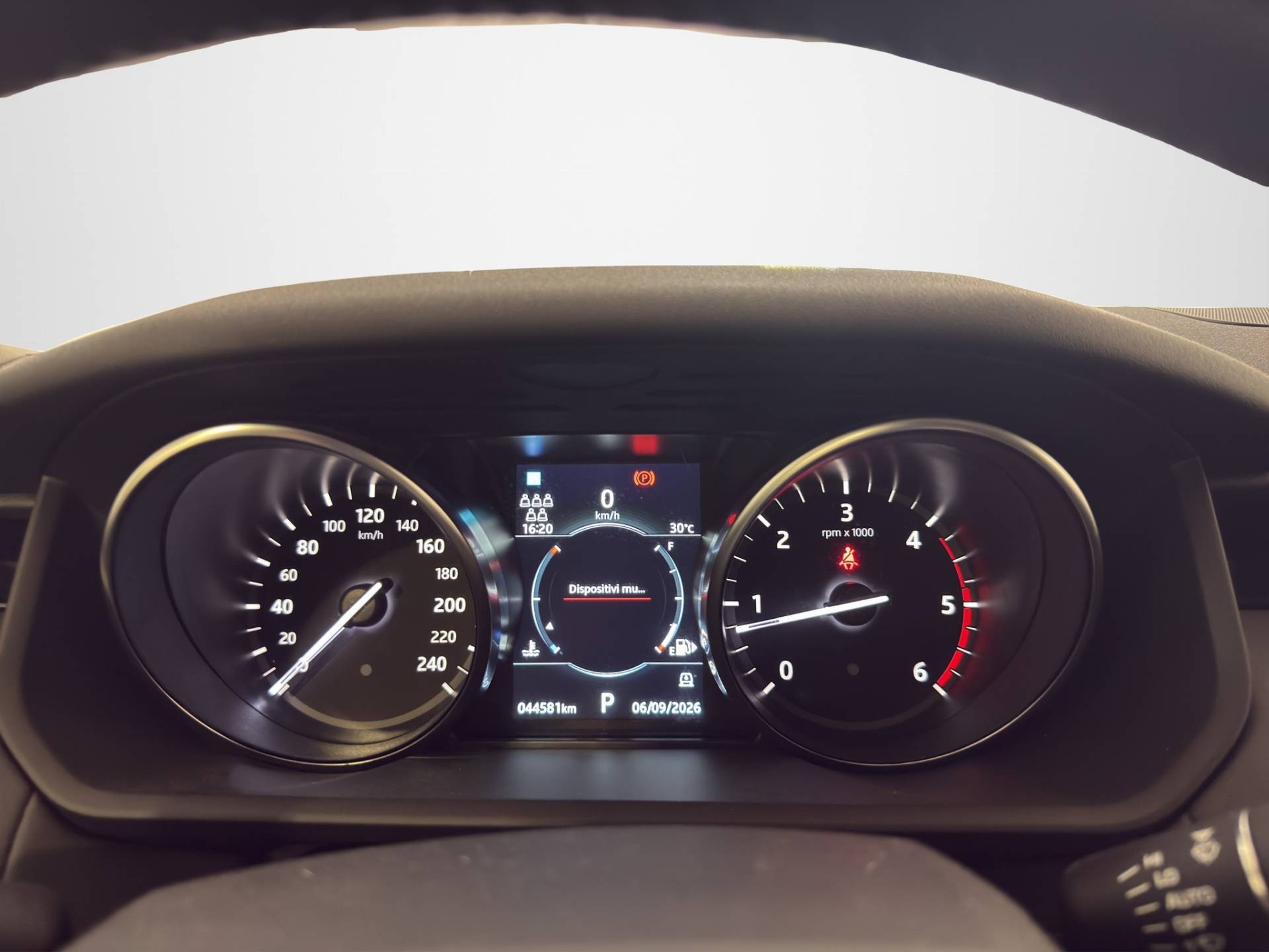 Auto Venduta - LAND ROVER Discovery Sport Discovery 2.0 sd4 SE 240cv 7p.ti auto my19 usata in pronta consegna - Brandini