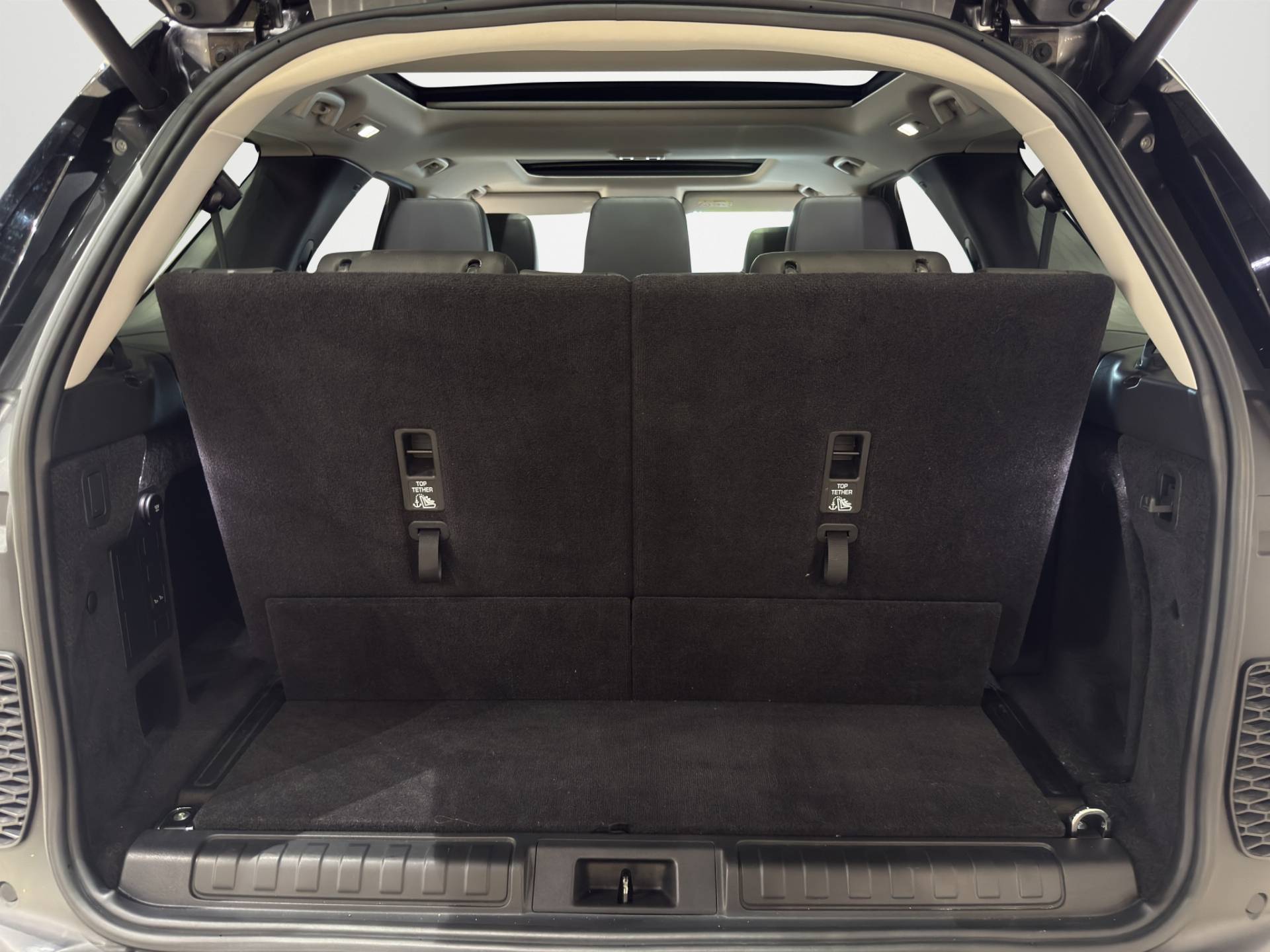 Auto Venduta - LAND ROVER Discovery Sport Discovery 2.0 sd4 SE 240cv 7p.ti auto my19 usata in pronta consegna - Brandini