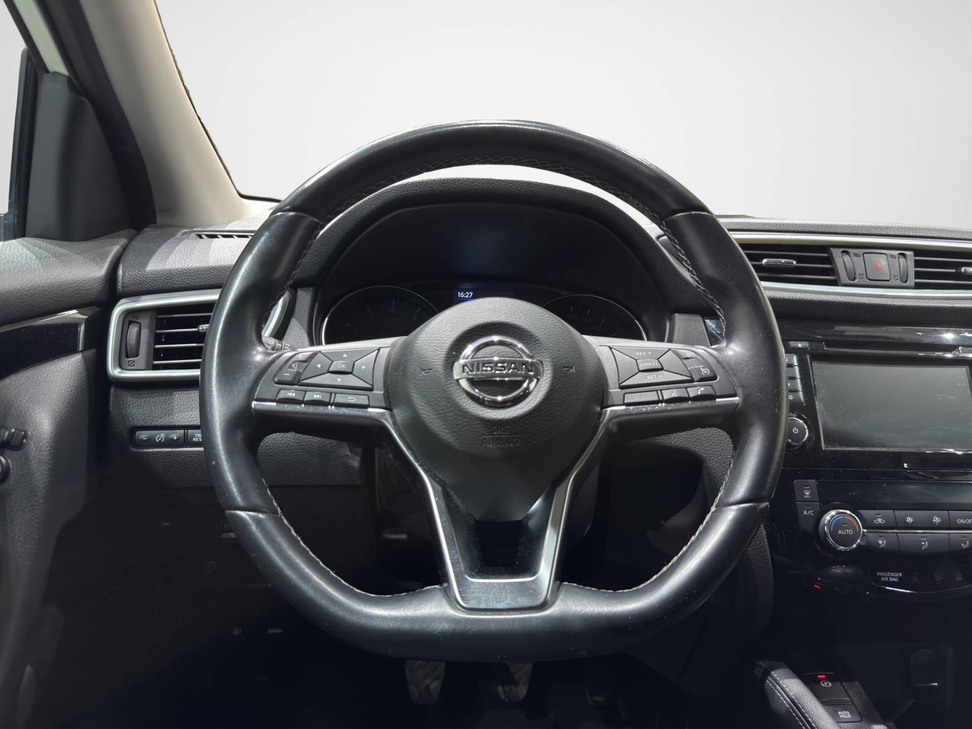 NISSAN Qashqai Qashqai 1.3 dig-t Acenta Premium 140cv usata in pronta consegna - Brandini